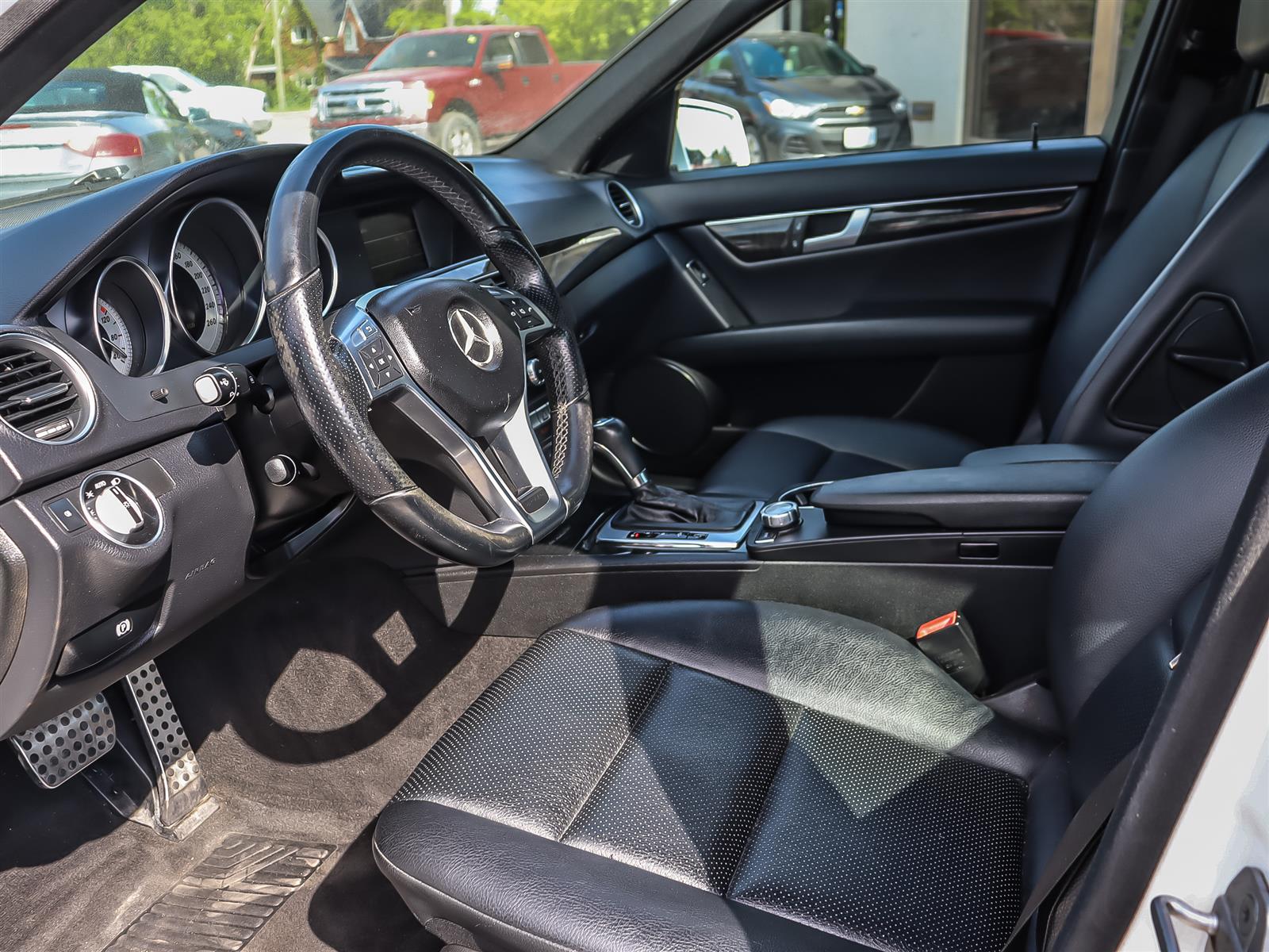 used 2014 Mercedes-Benz C300 car