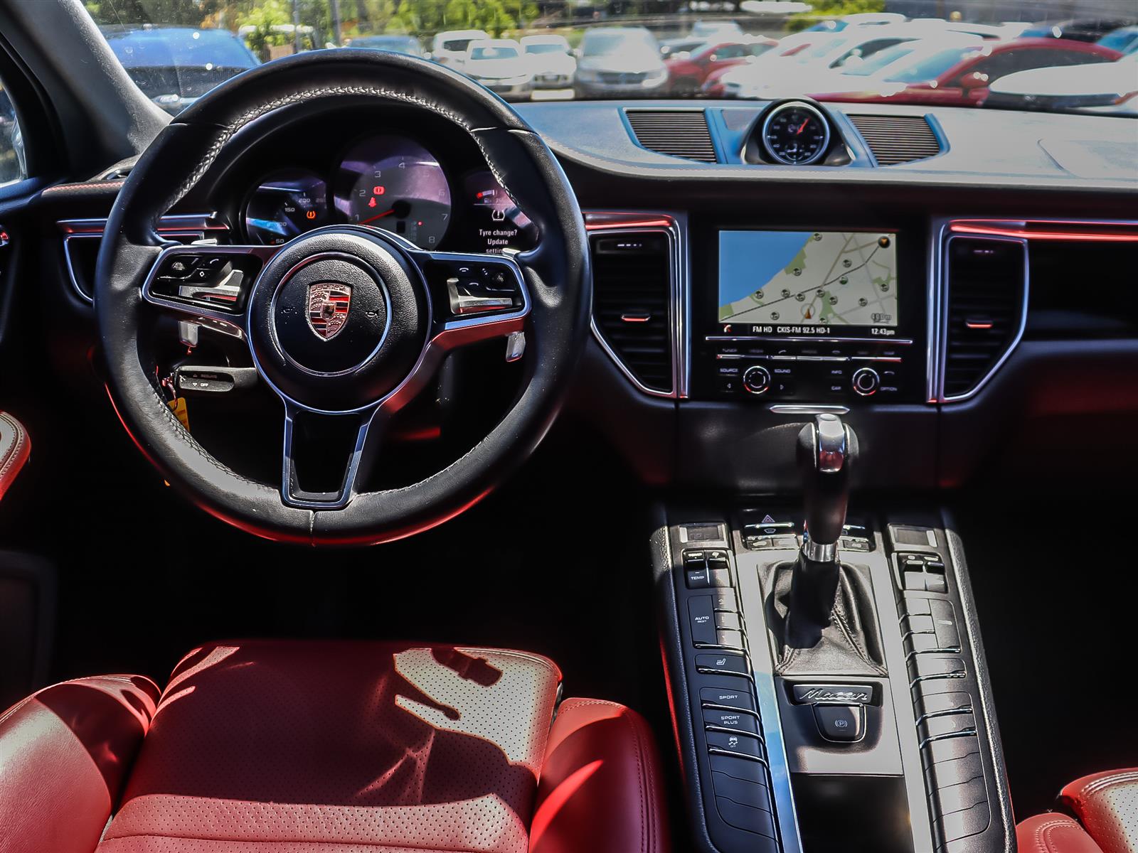 used 2015 Porsche Macan car