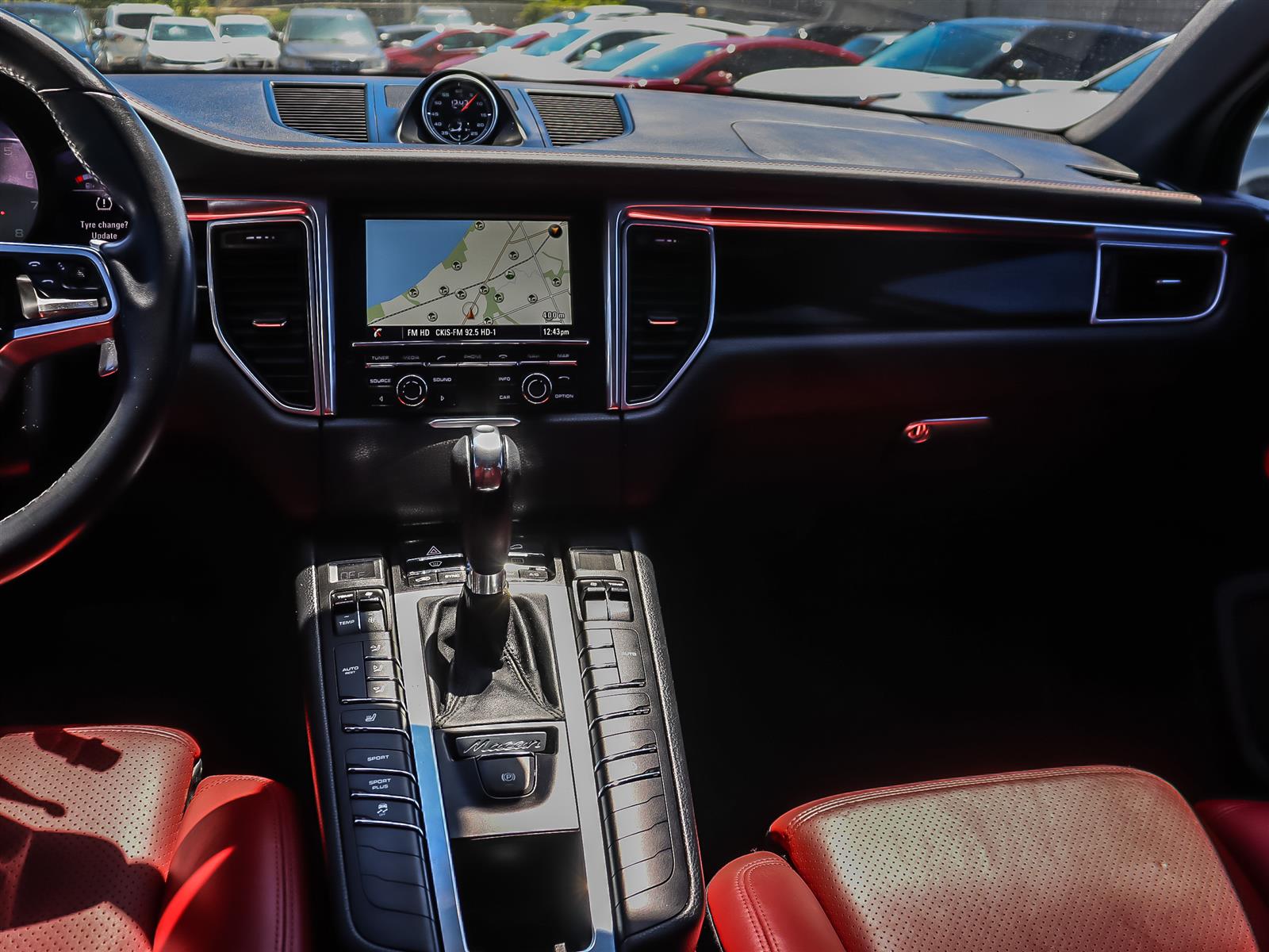 used 2015 Porsche Macan car