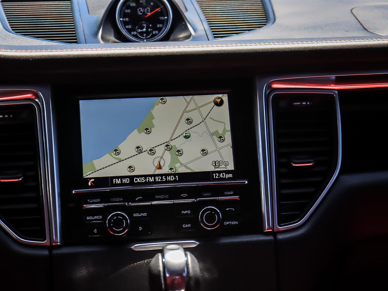 used 2015 Porsche Macan car
