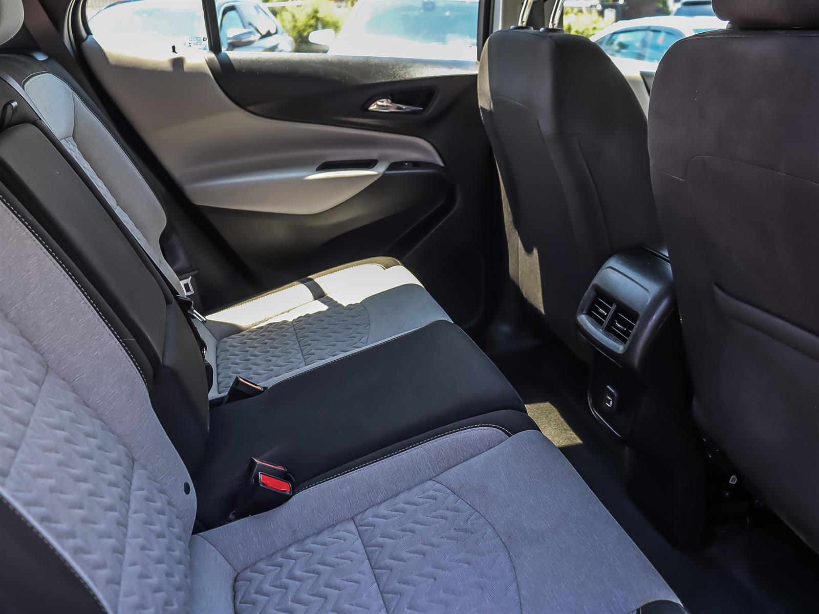 used 2022 Chevrolet Equinox car