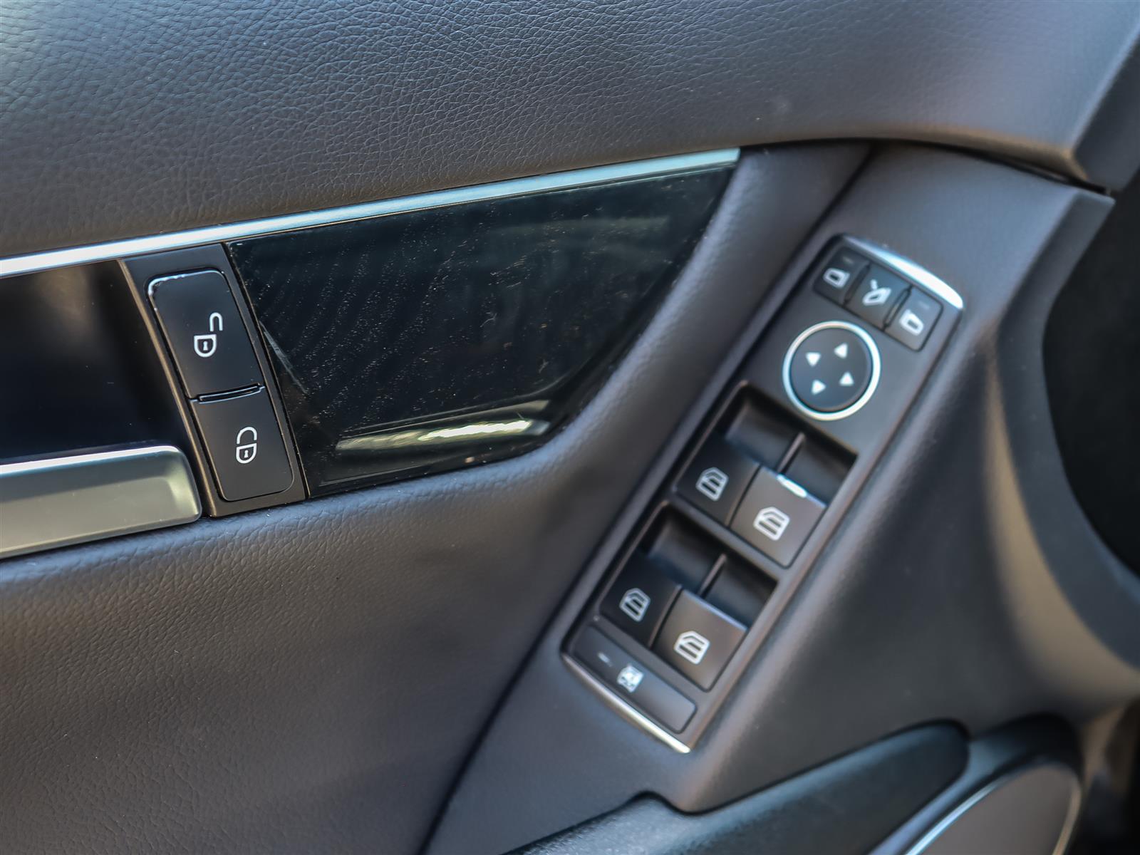 used 2014 Mercedes-Benz C300 car