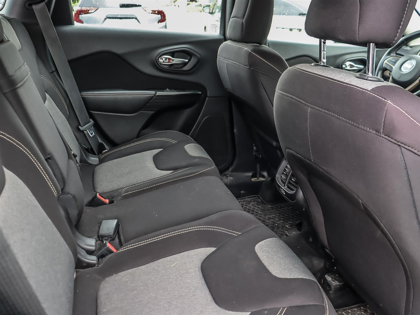used 2014 Jeep Cherokee car