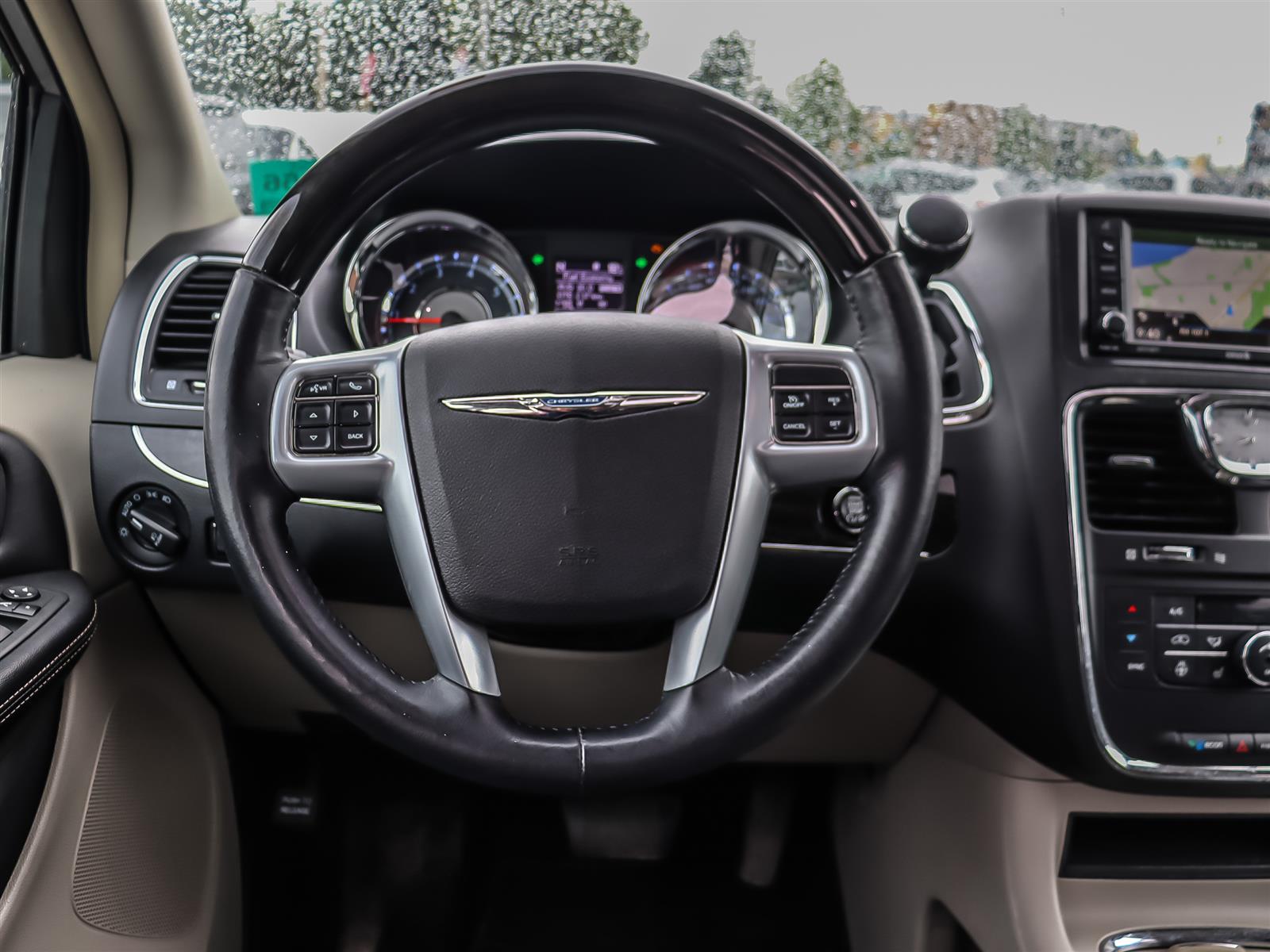 used 2013 Chrysler Town and Country car