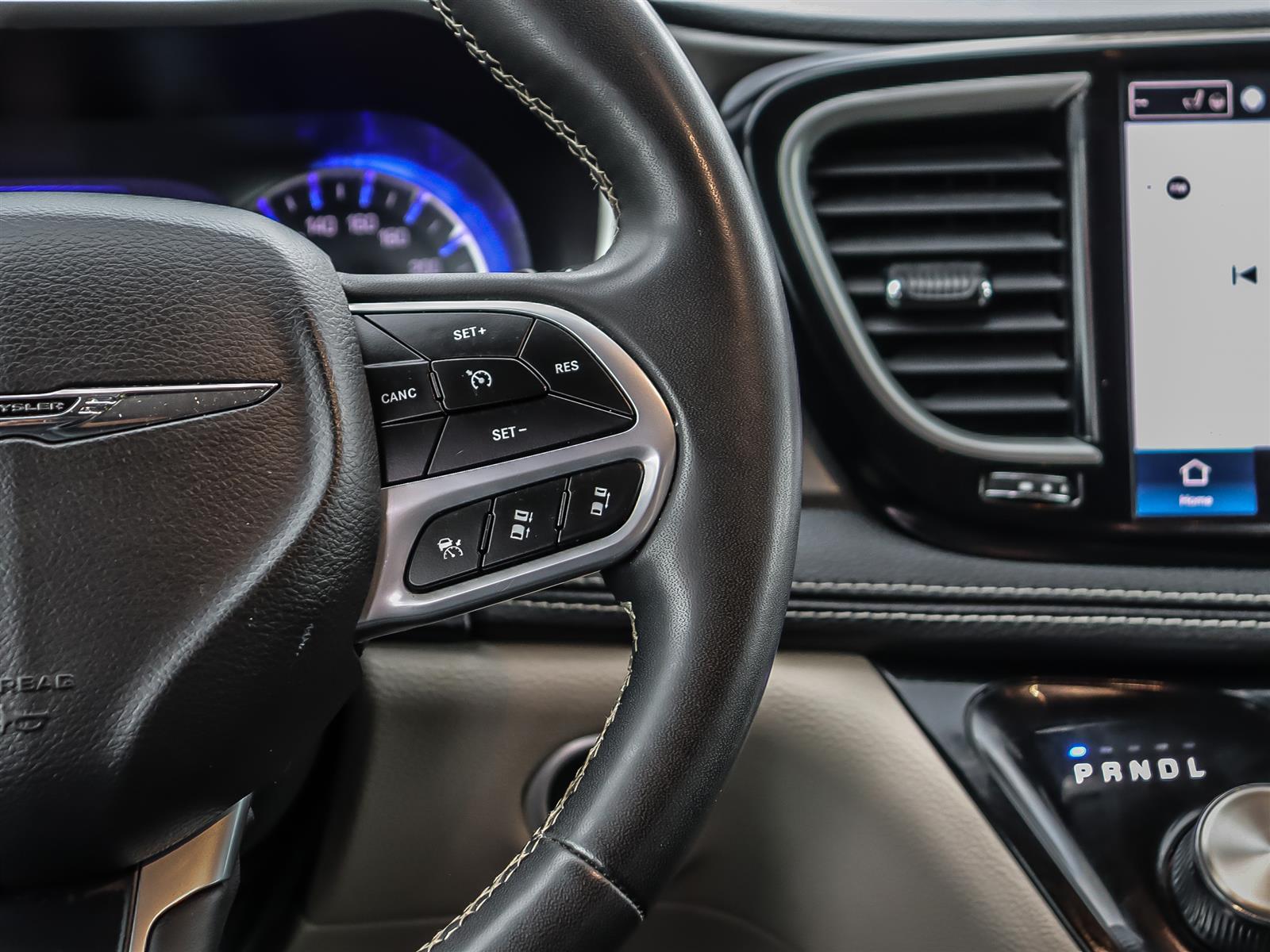 used 2023 Chrysler Pacifica car