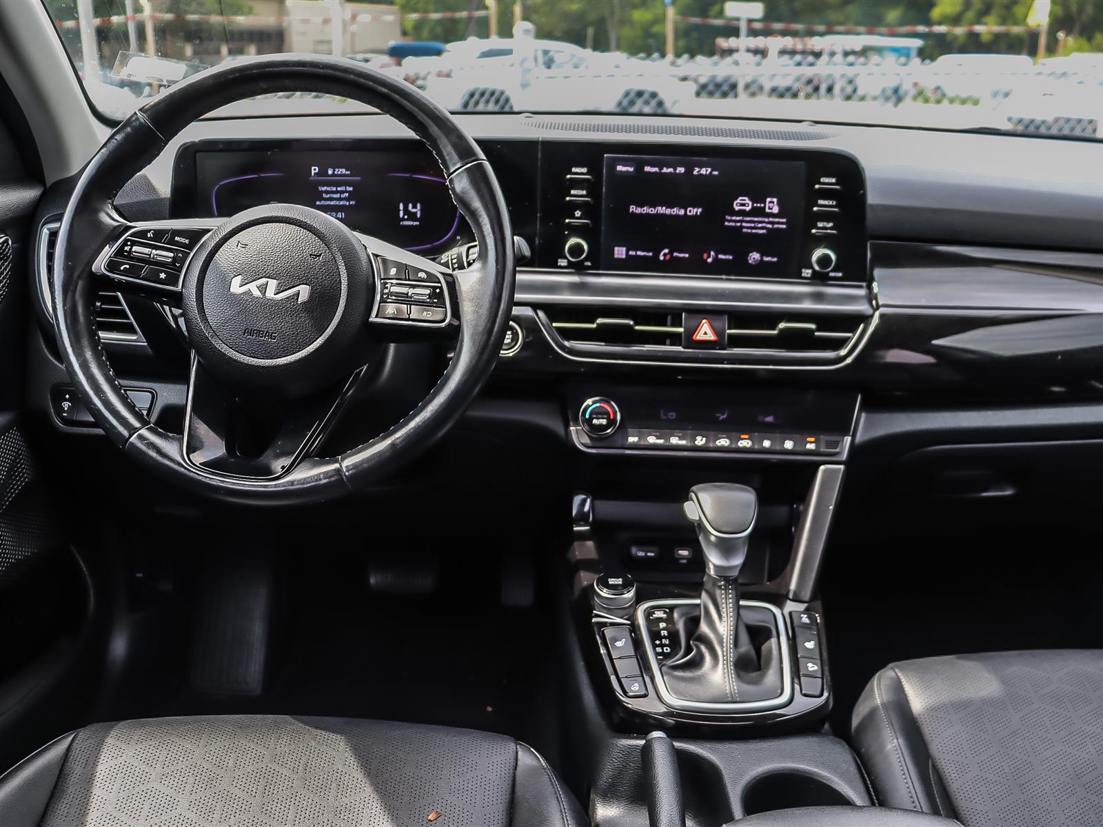 used 2024 Kia Seltos car