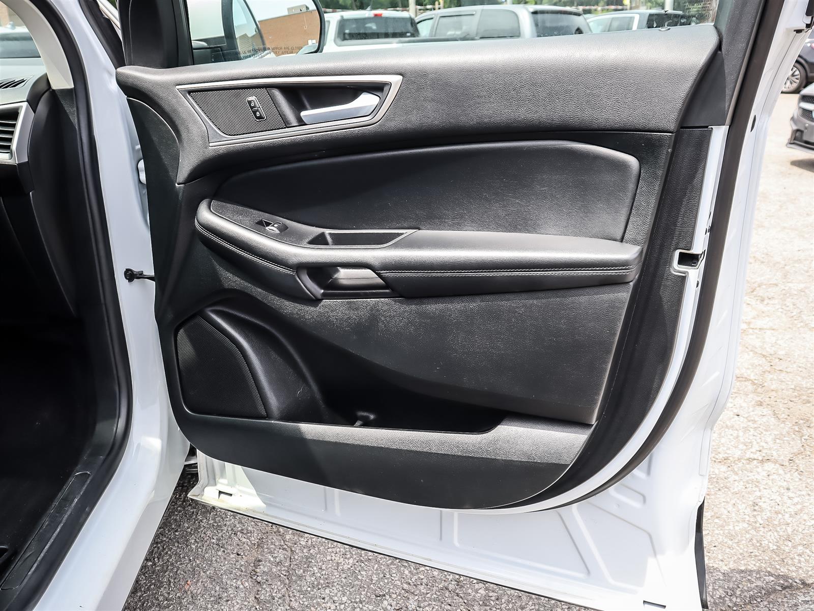 used 2023 Ford Edge car