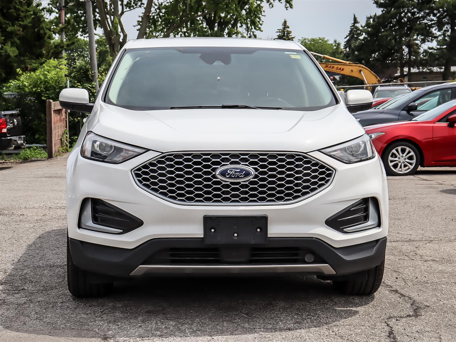 used 2023 Ford Edge car