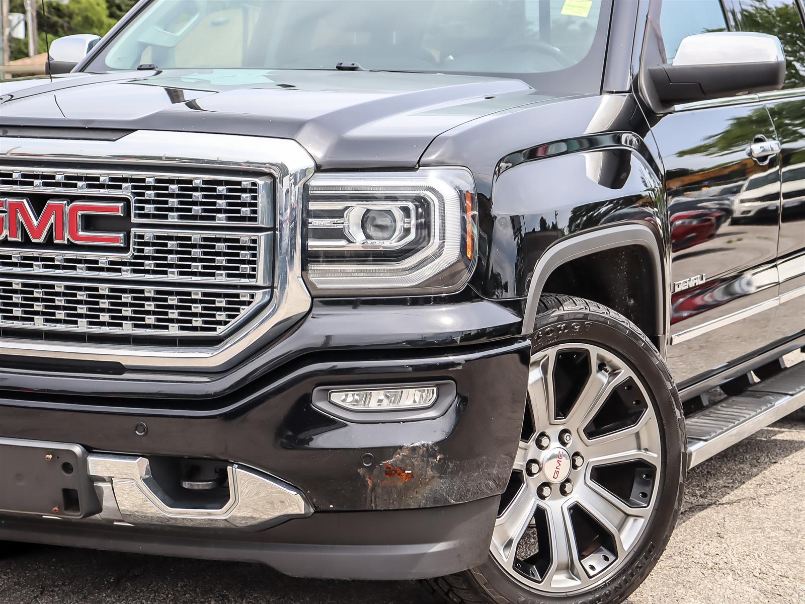 used 2017 GMC Sierra car