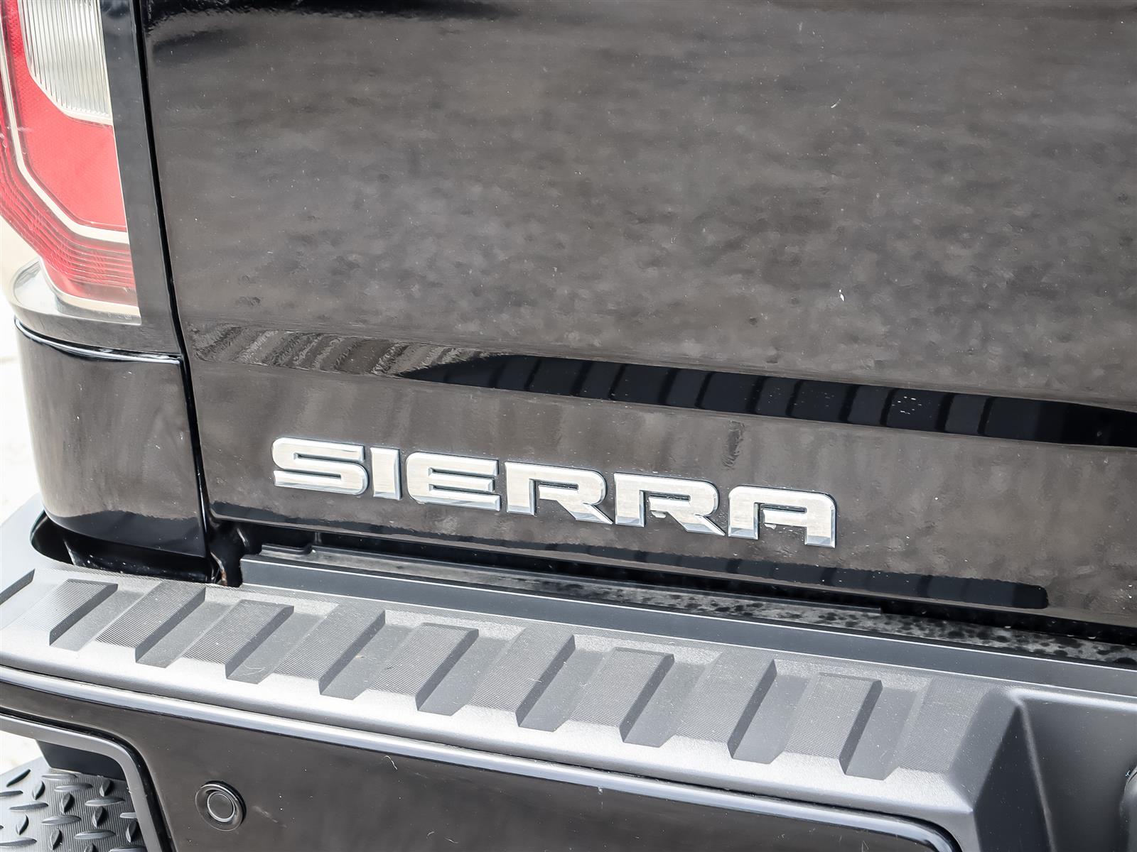 used 2017 GMC Sierra car