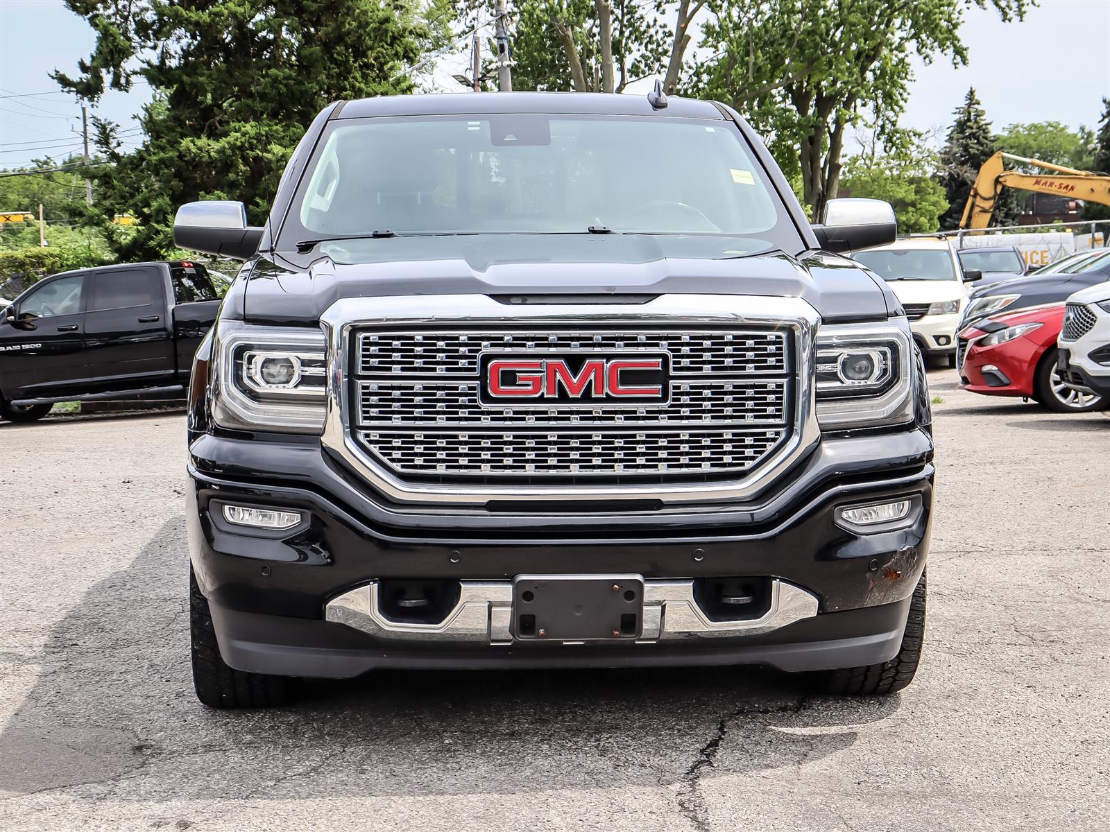 used 2017 GMC Sierra car