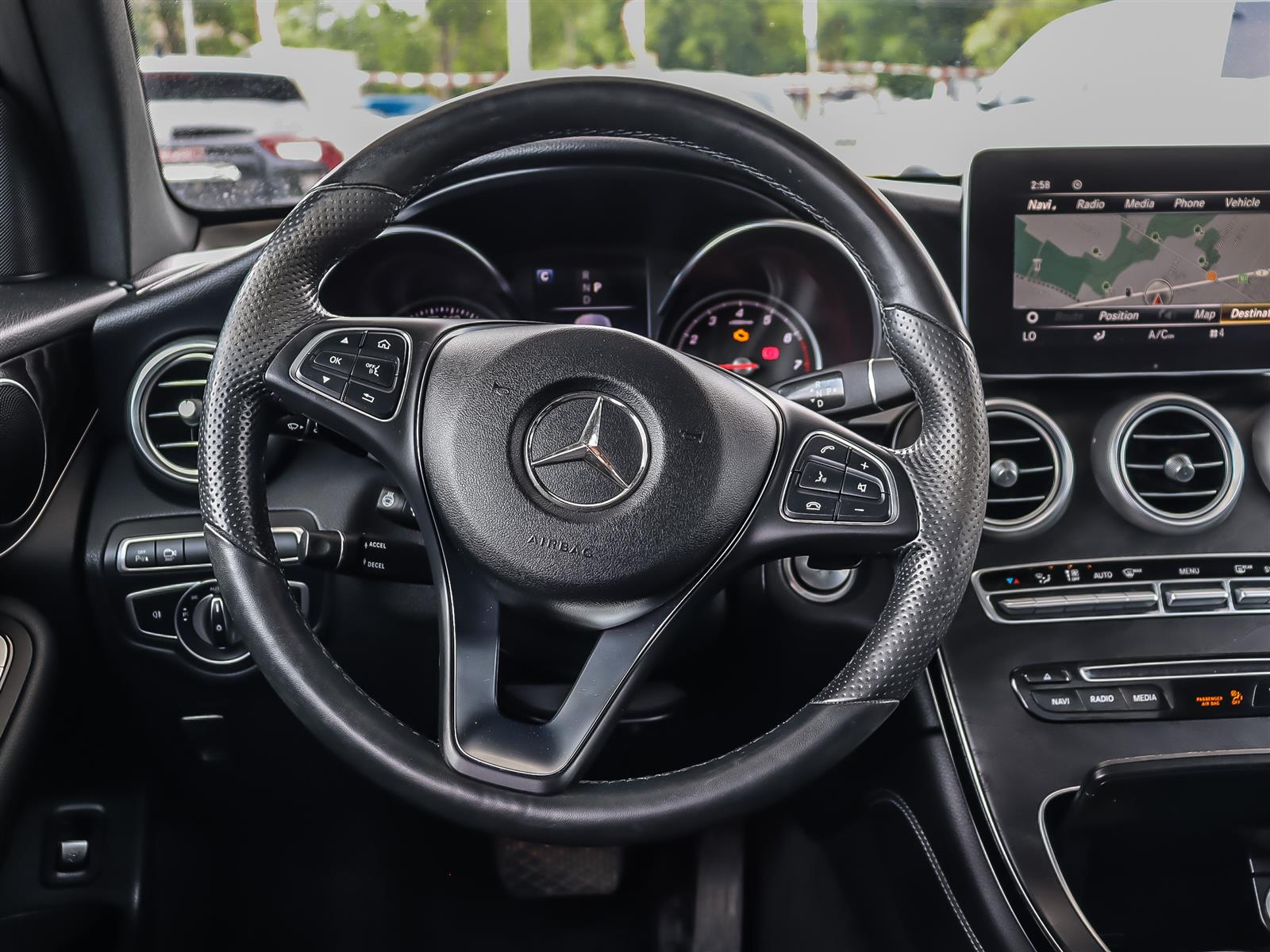 used 2018 Mercedes-Benz GLC 300 car