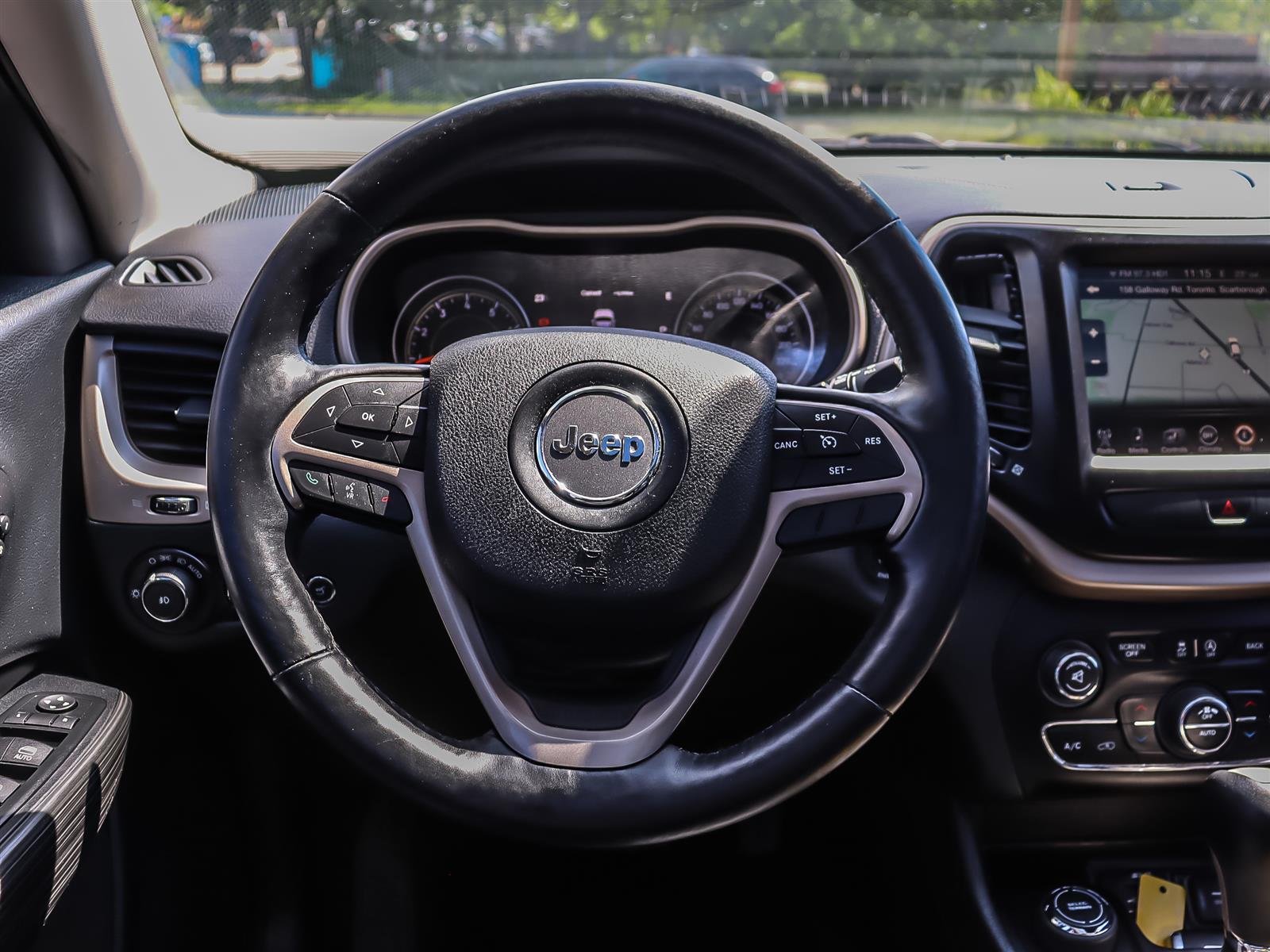 used 2015 Jeep Cherokee car
