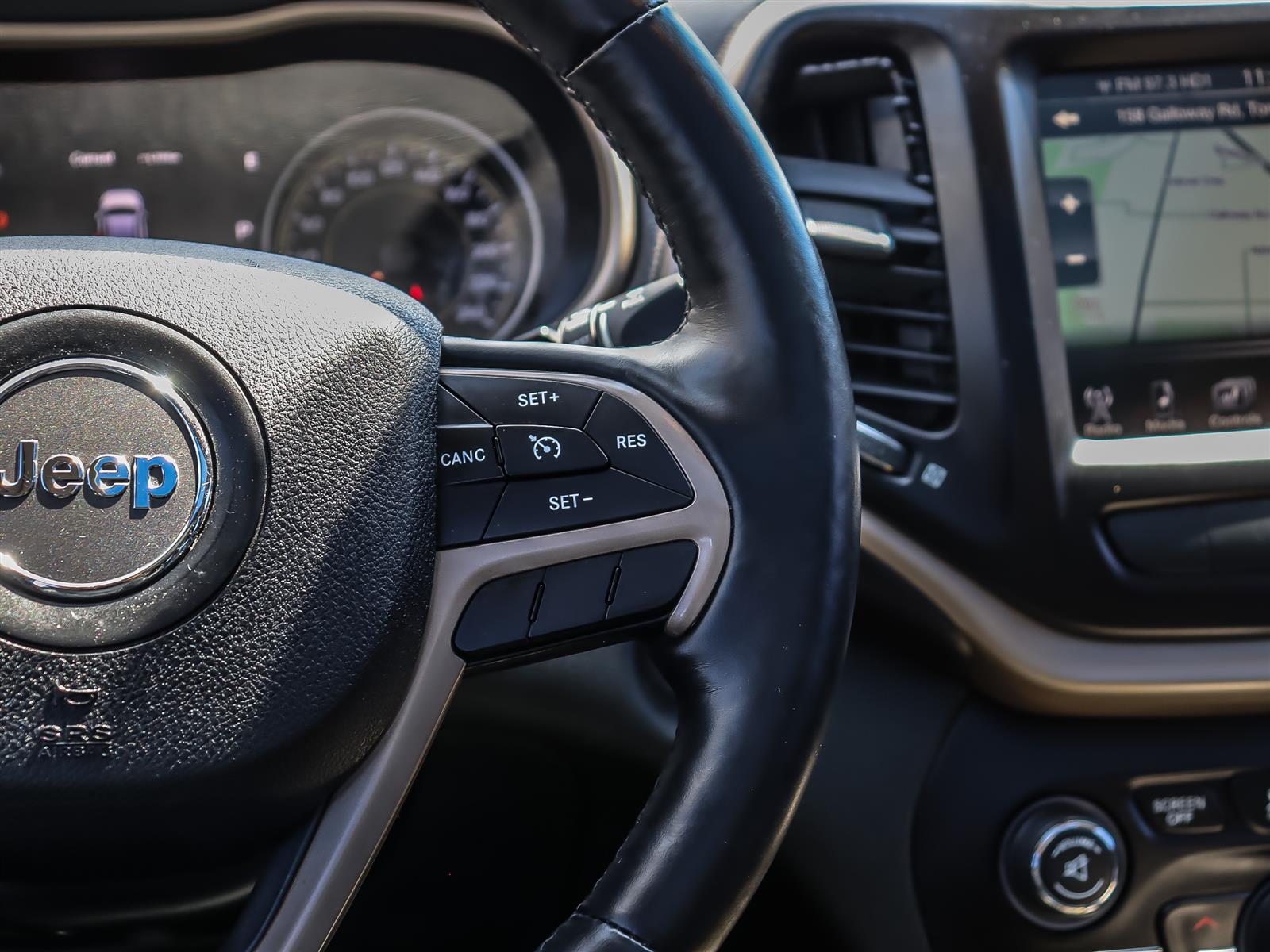 used 2015 Jeep Cherokee car