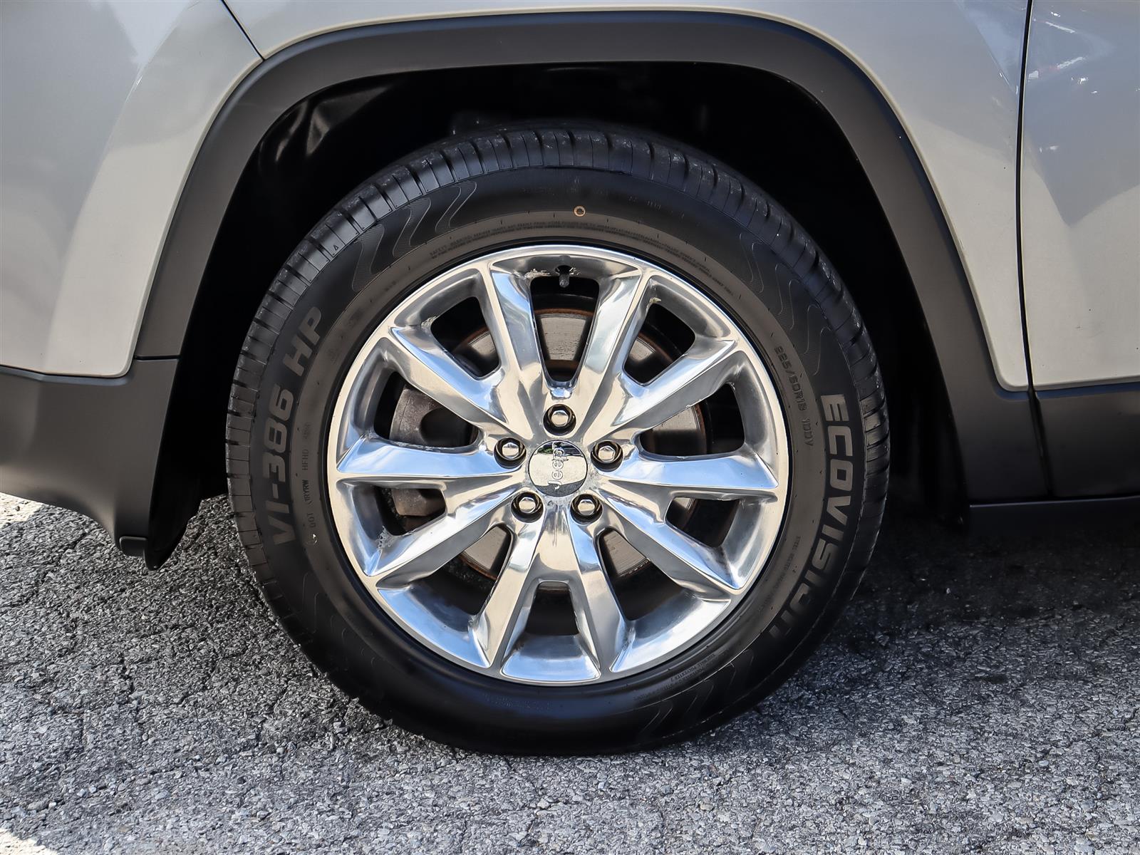 used 2015 Jeep Cherokee car