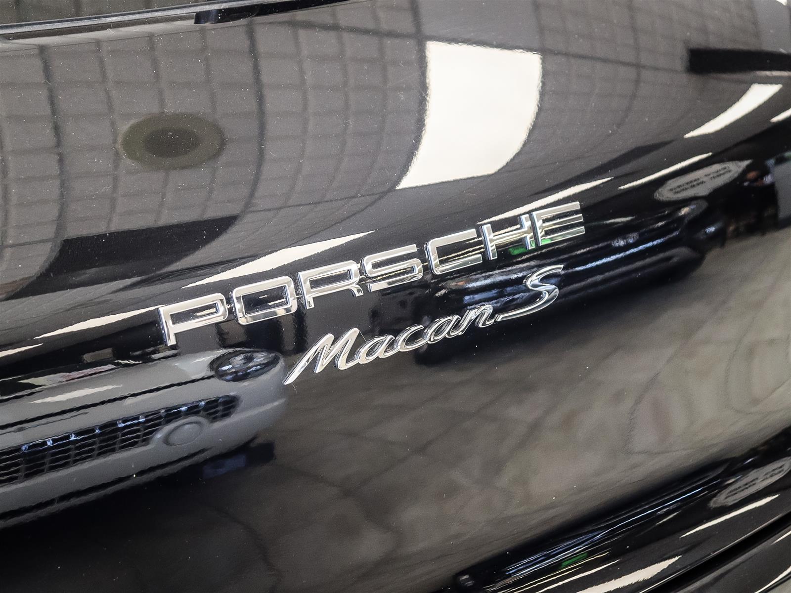 used 2017 Porsche Macan car