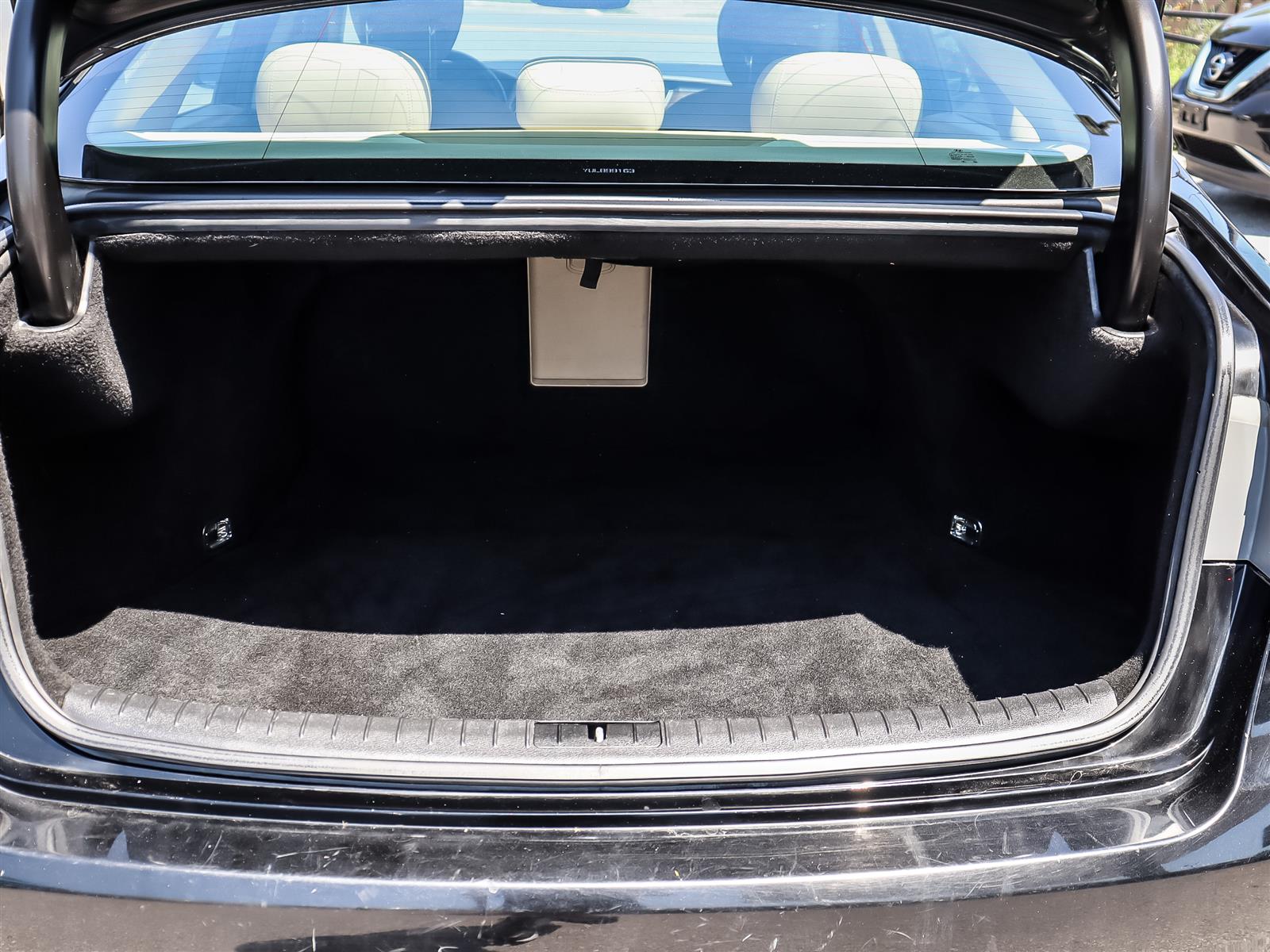 used 2015 Hyundai Genesis car