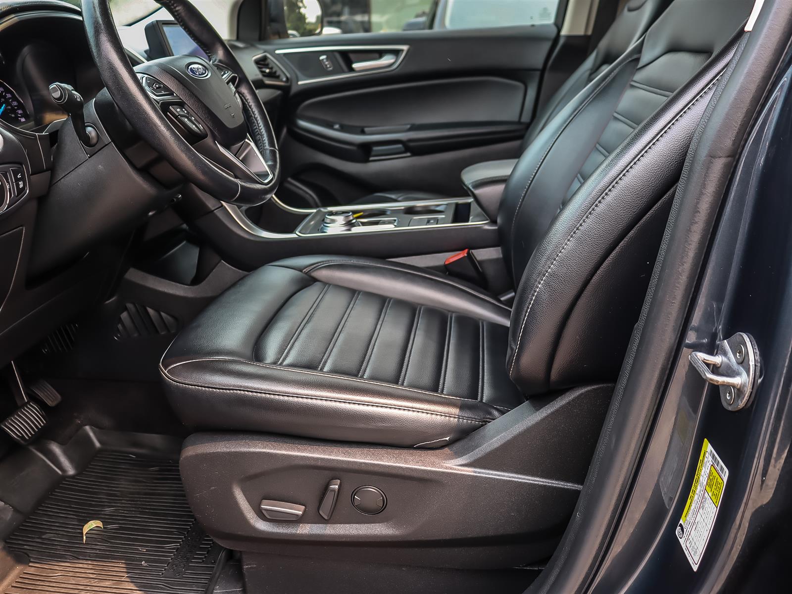 used 2023 Ford Edge car