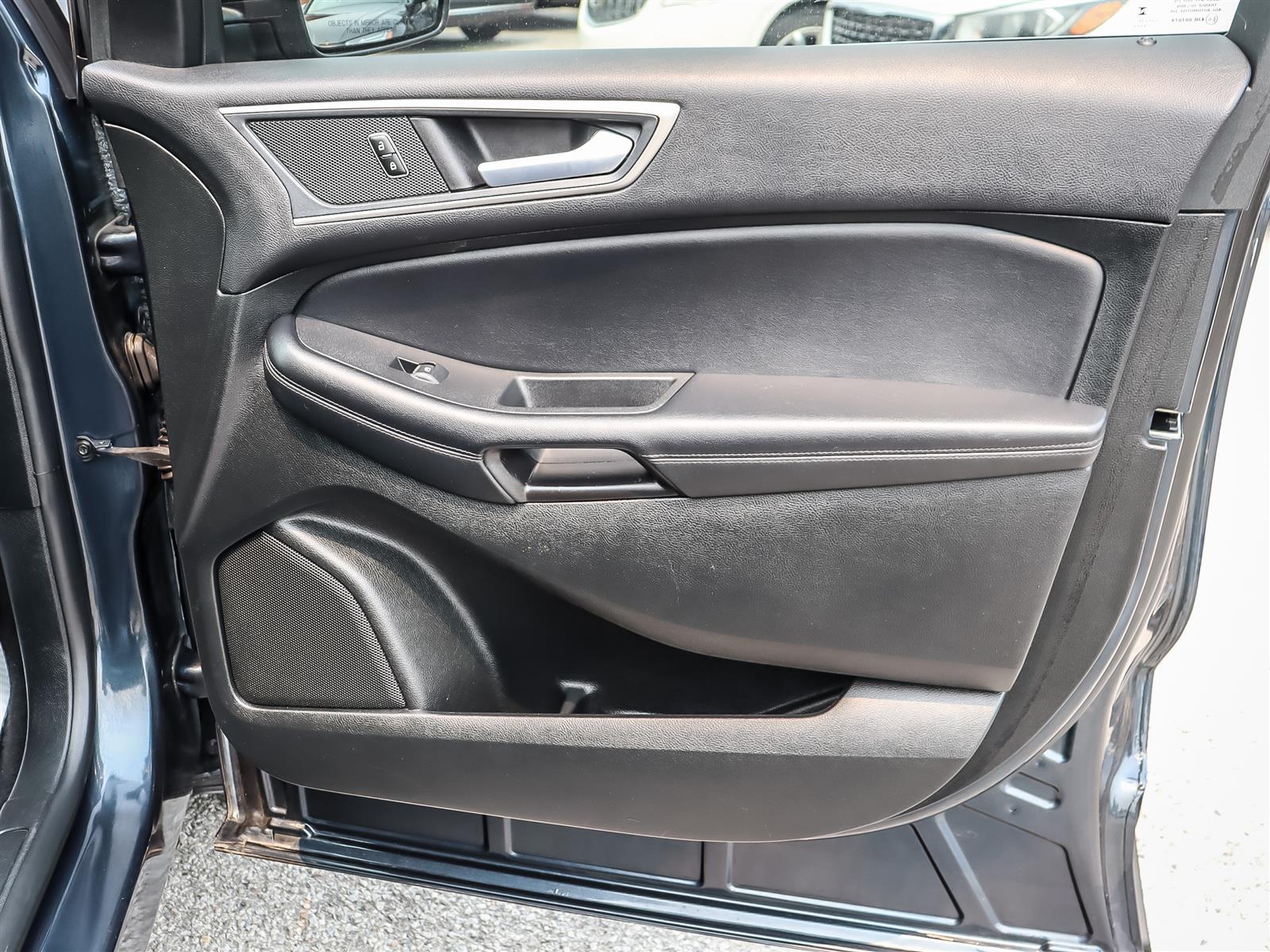 used 2023 Ford Edge car