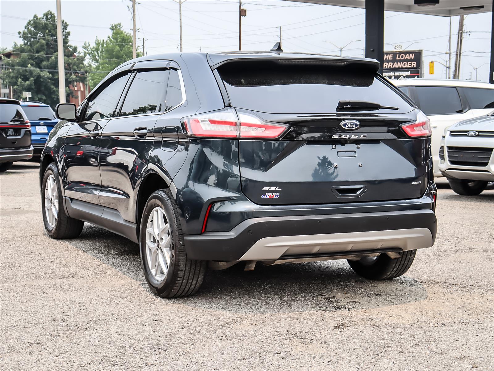 used 2023 Ford Edge car
