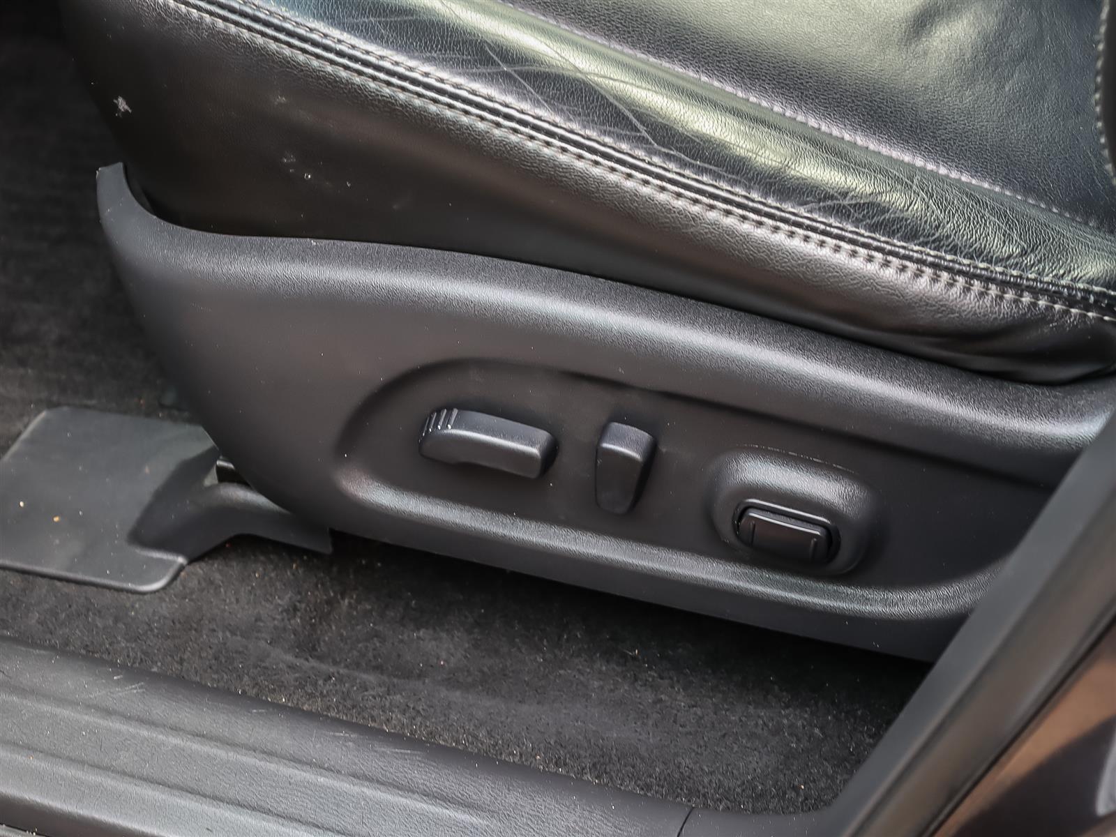 used 2014 Nissan Pathfinder car