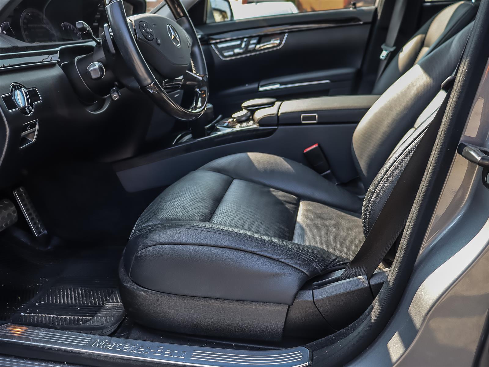 used 2012 Mercedes-Benz S550 car
