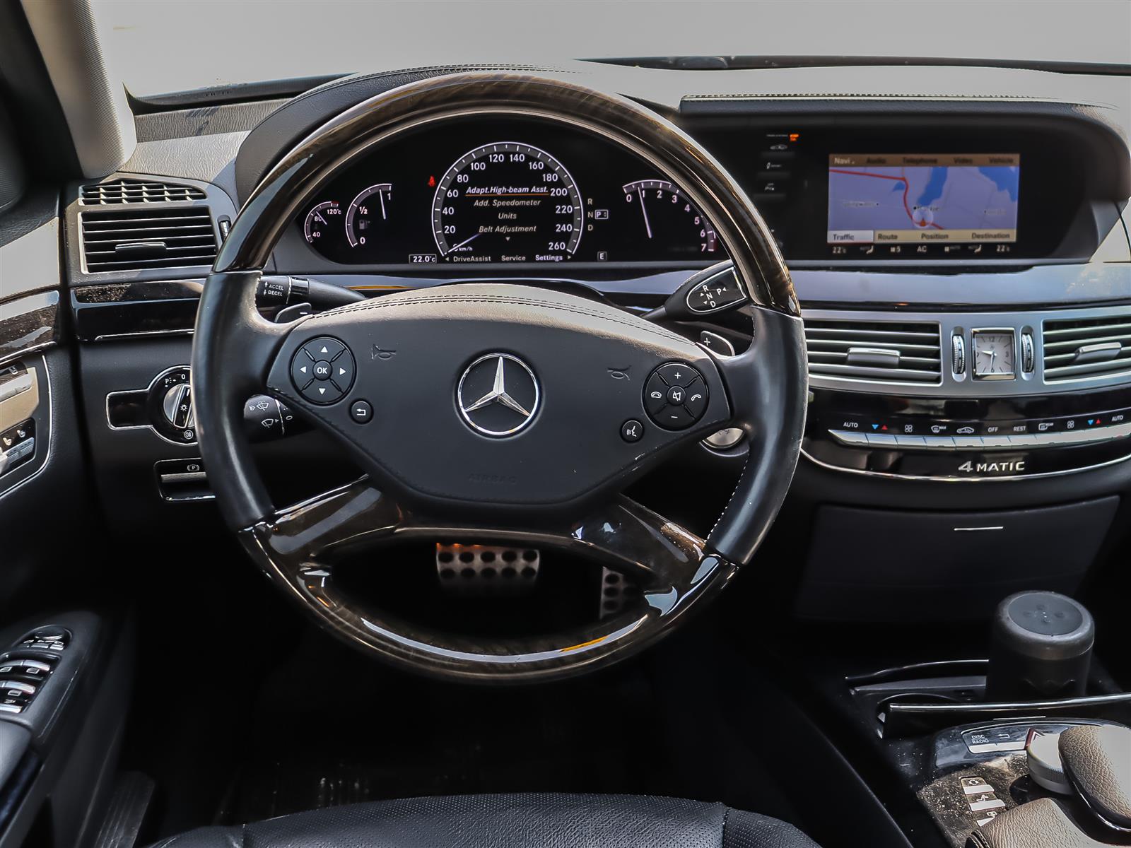 used 2012 Mercedes-Benz S550 car