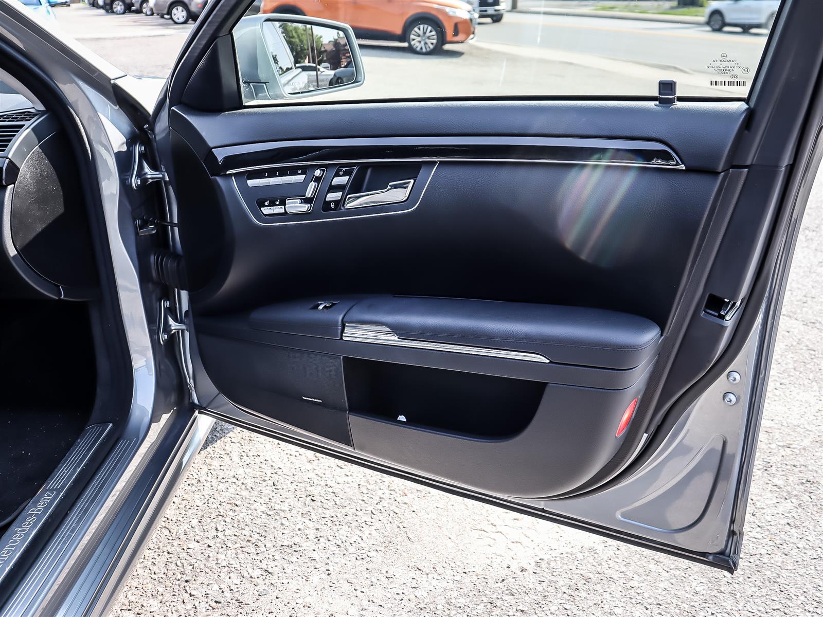 used 2012 Mercedes-Benz S550 car