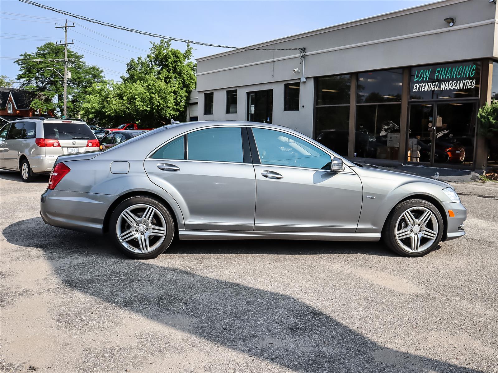 used 2012 Mercedes-Benz S550 car