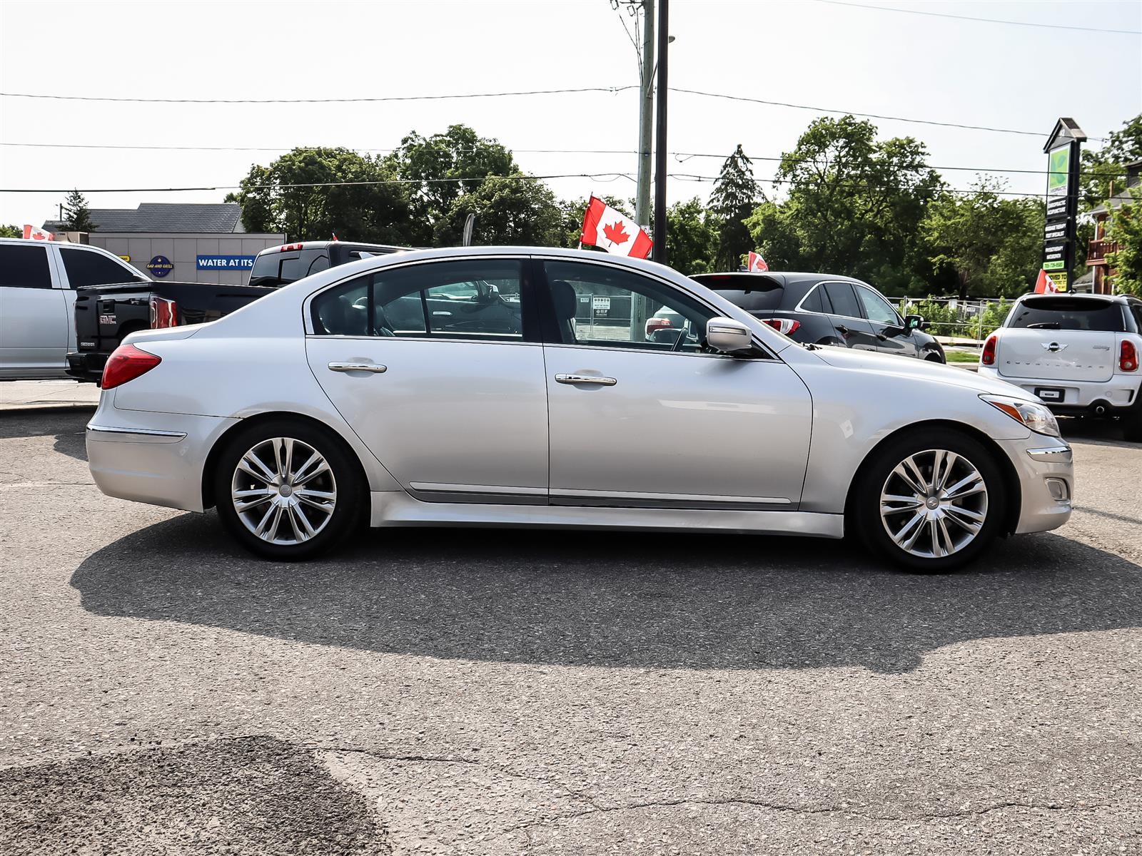 used 2014 Hyundai Genesis car