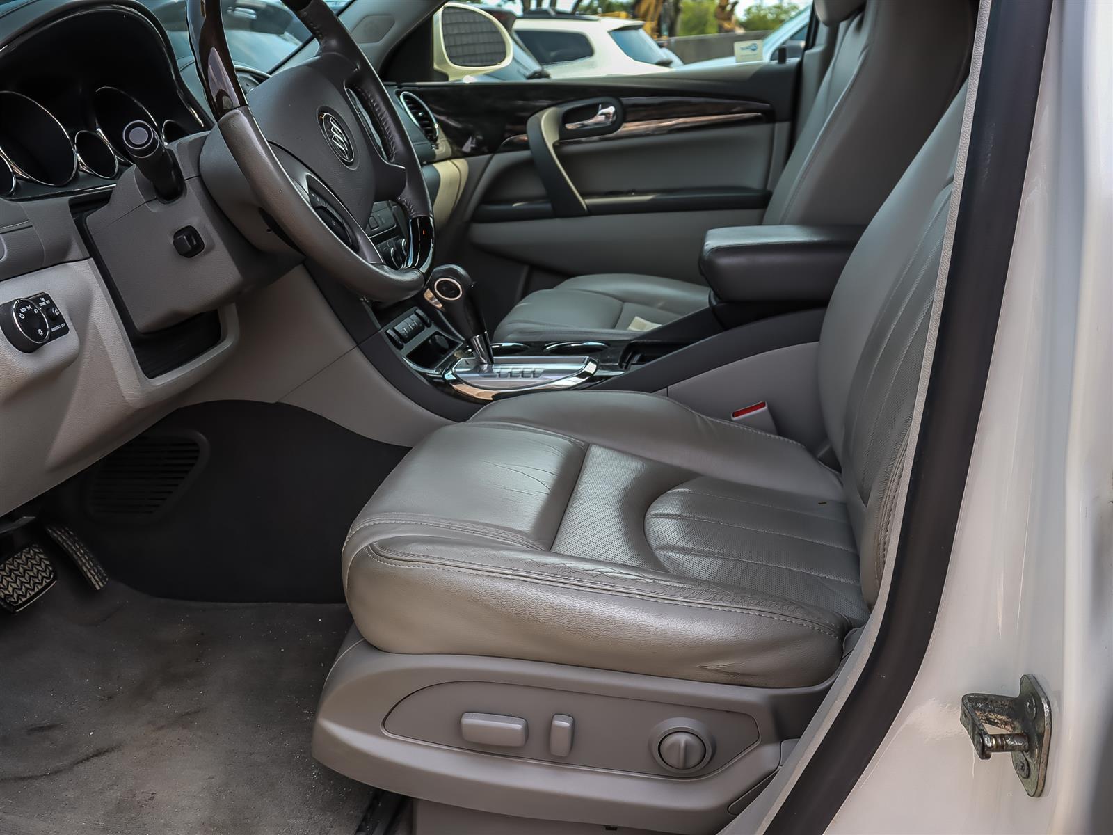 used 2014 Buick Enclave car
