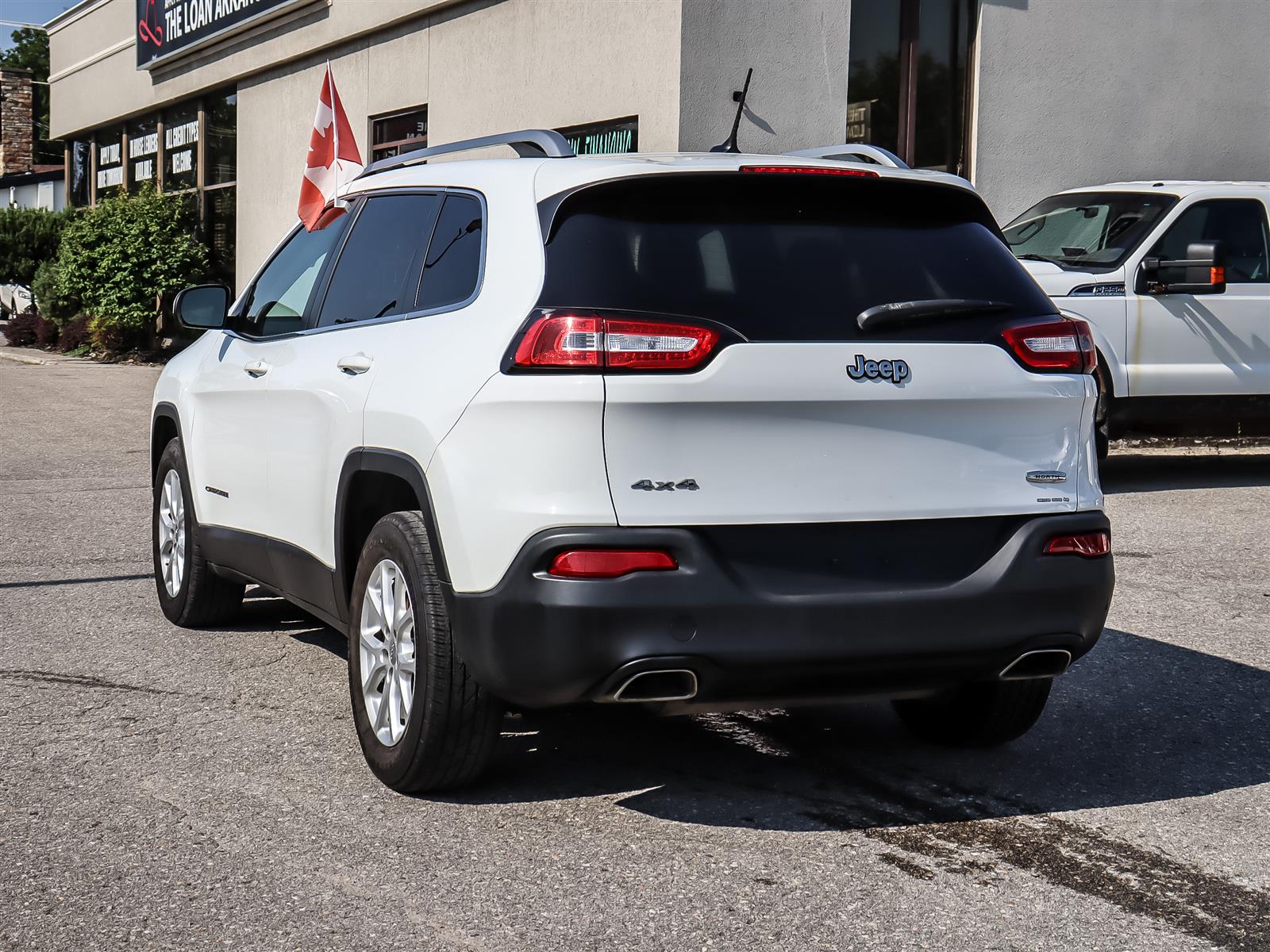 used 2015 Jeep Cherokee car