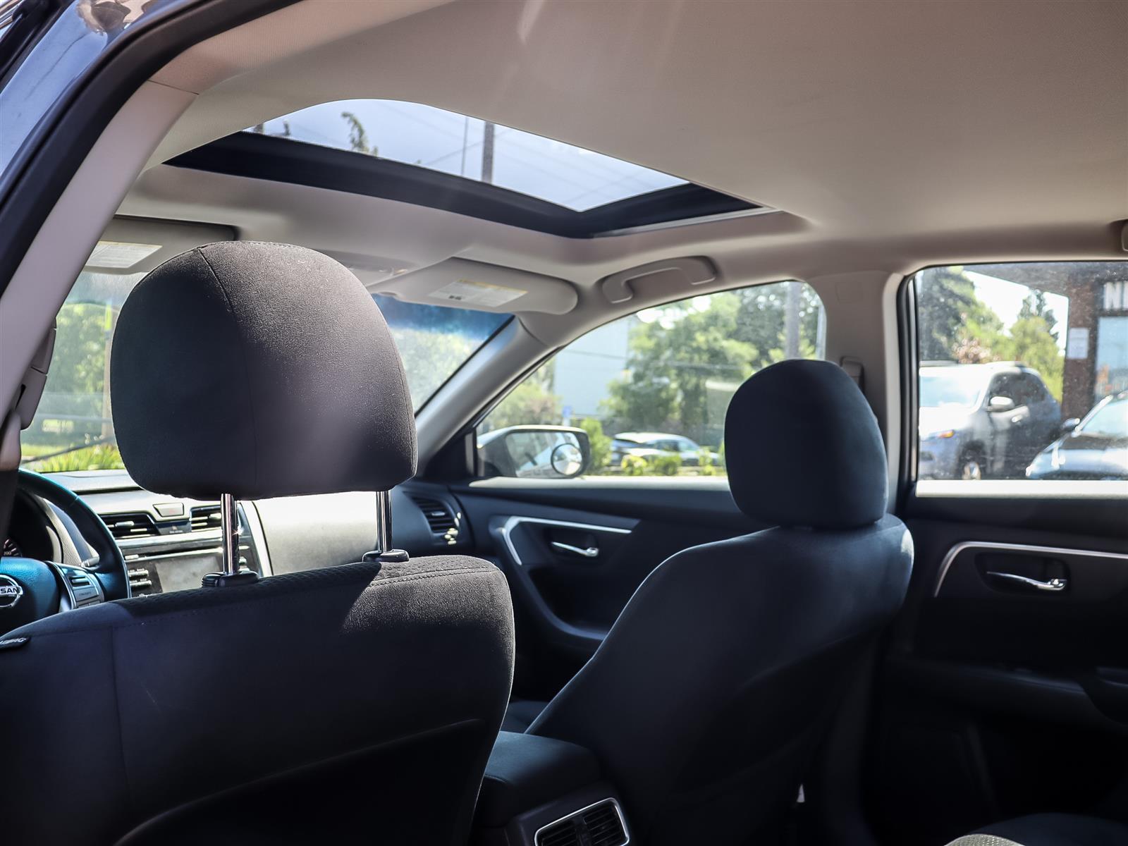 used 2015 Nissan Altima car