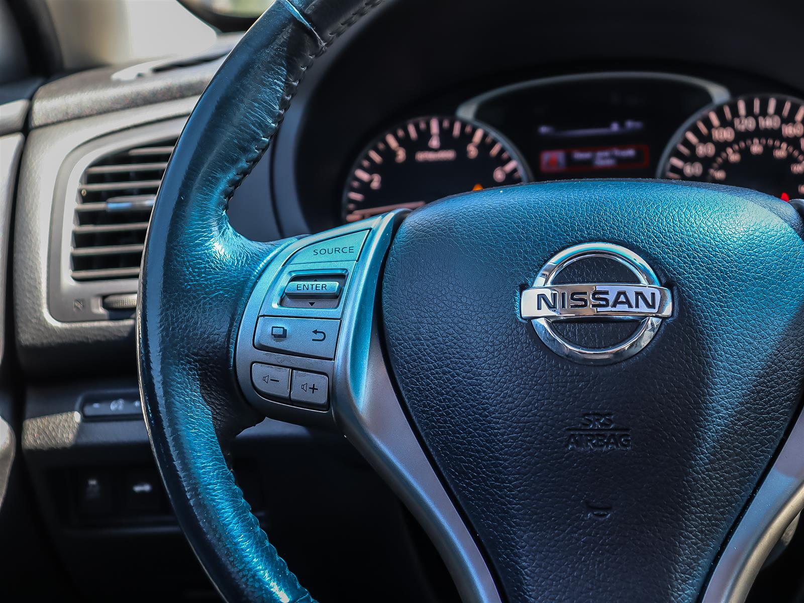 used 2015 Nissan Altima car