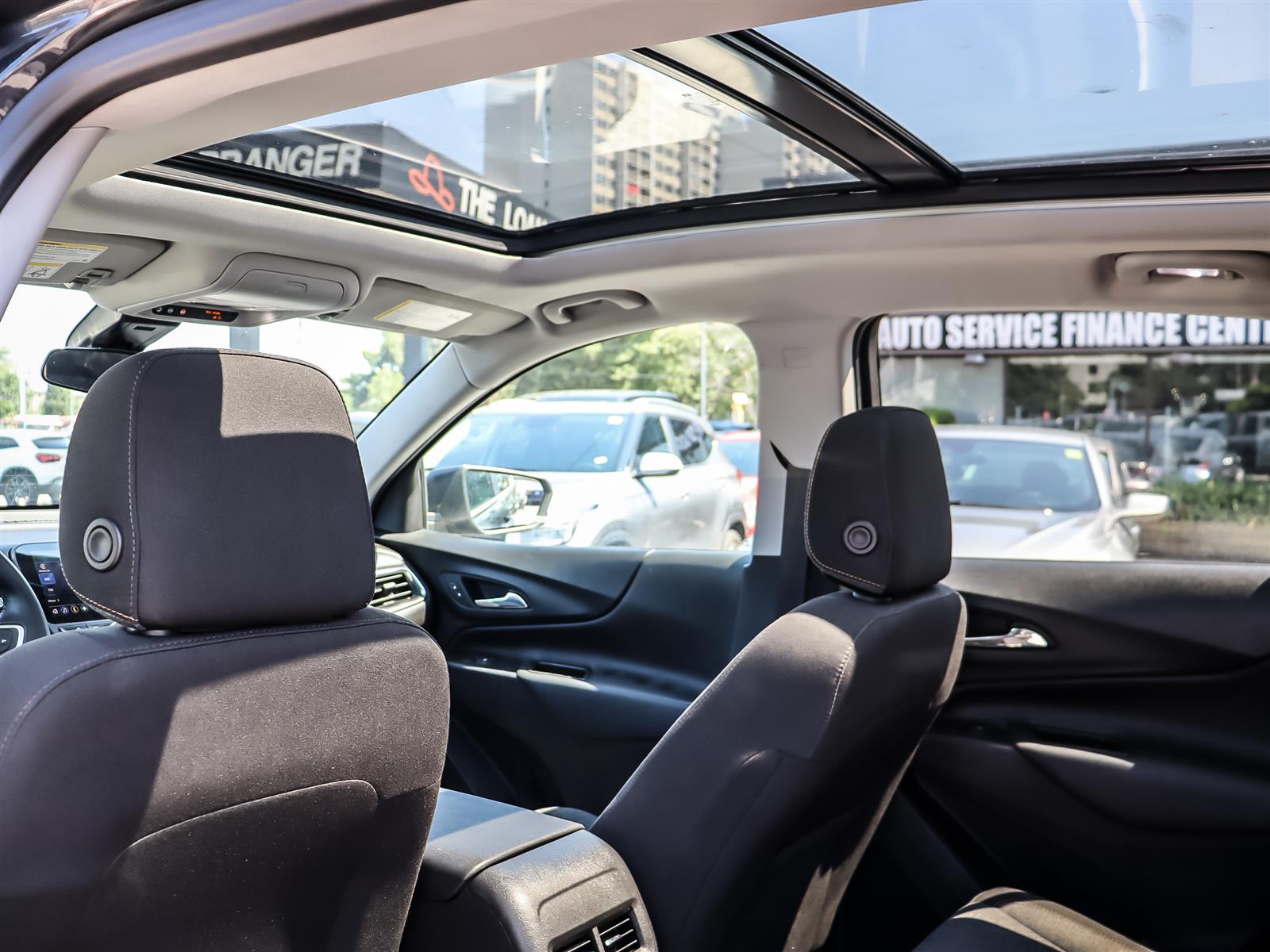 used 2023 Chevrolet Equinox car
