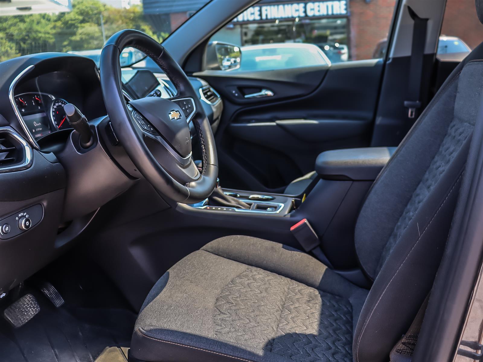 used 2023 Chevrolet Equinox car