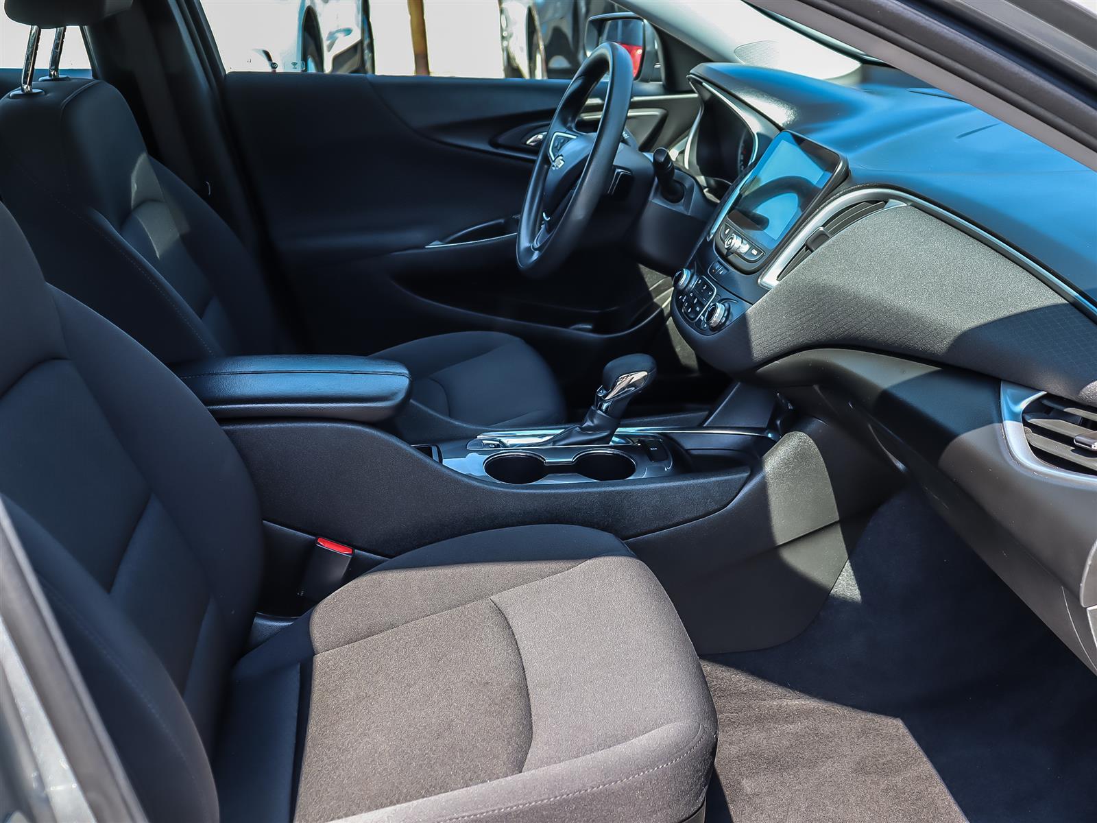 used 2023 Chevrolet Malibu car