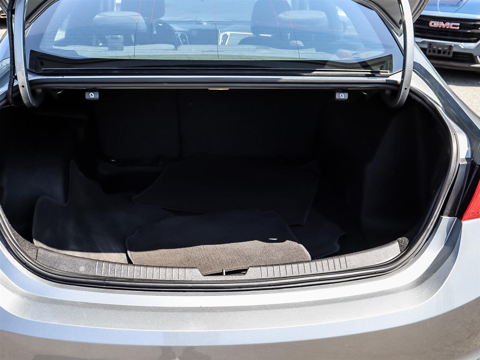 used 2023 Chevrolet Malibu car