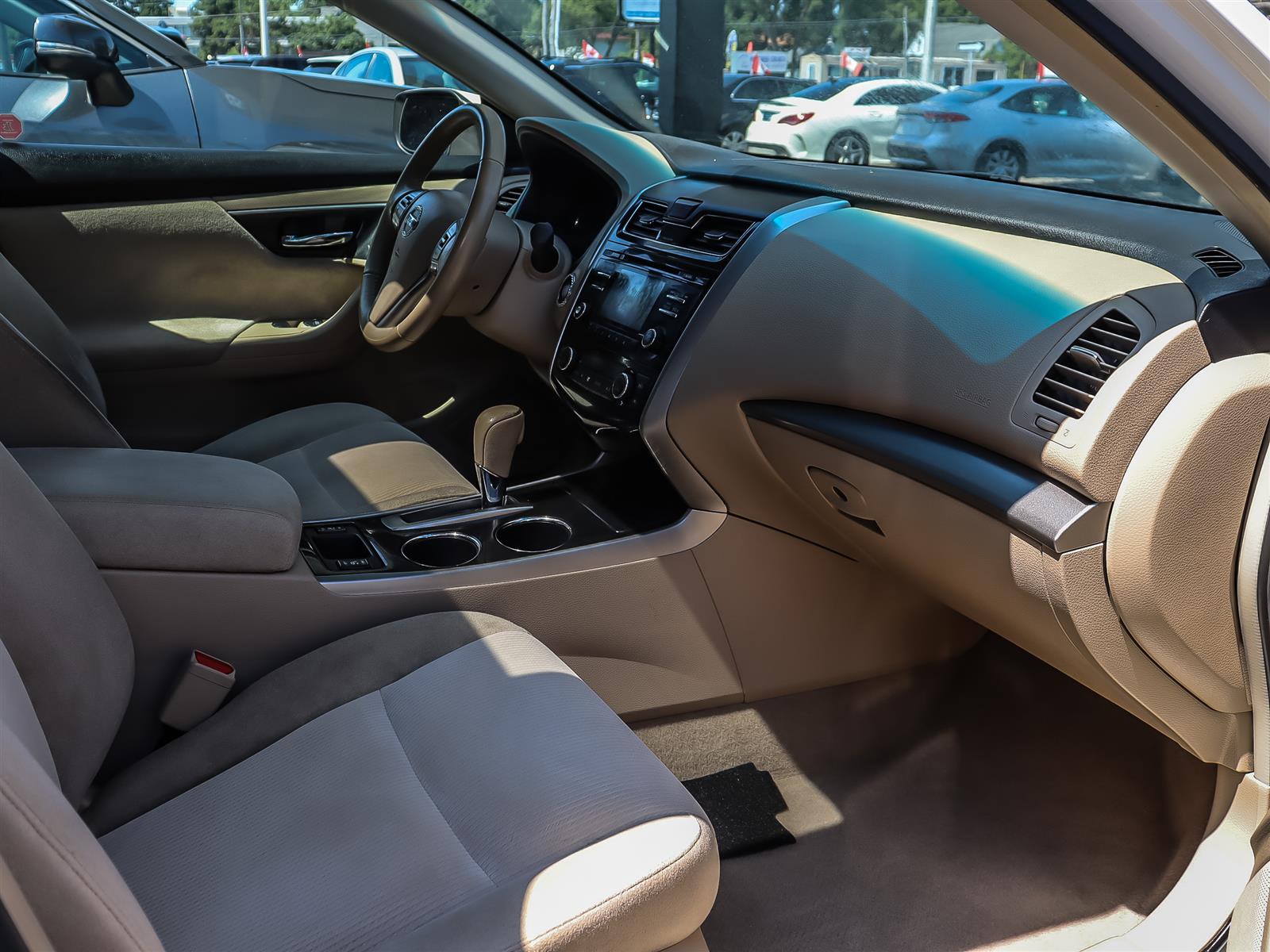 used 2013 Nissan Altima car