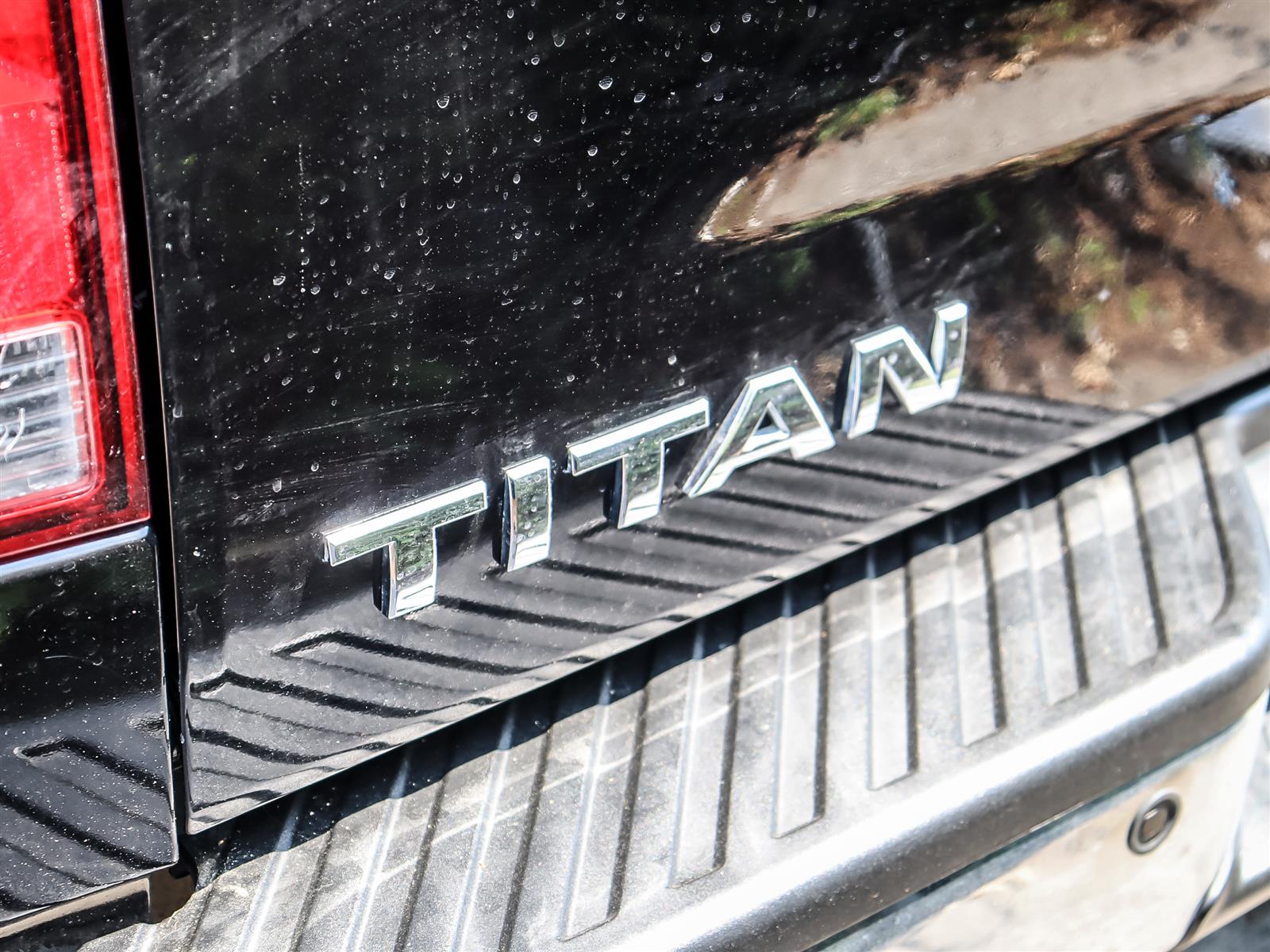 used 2013 Nissan Titan car