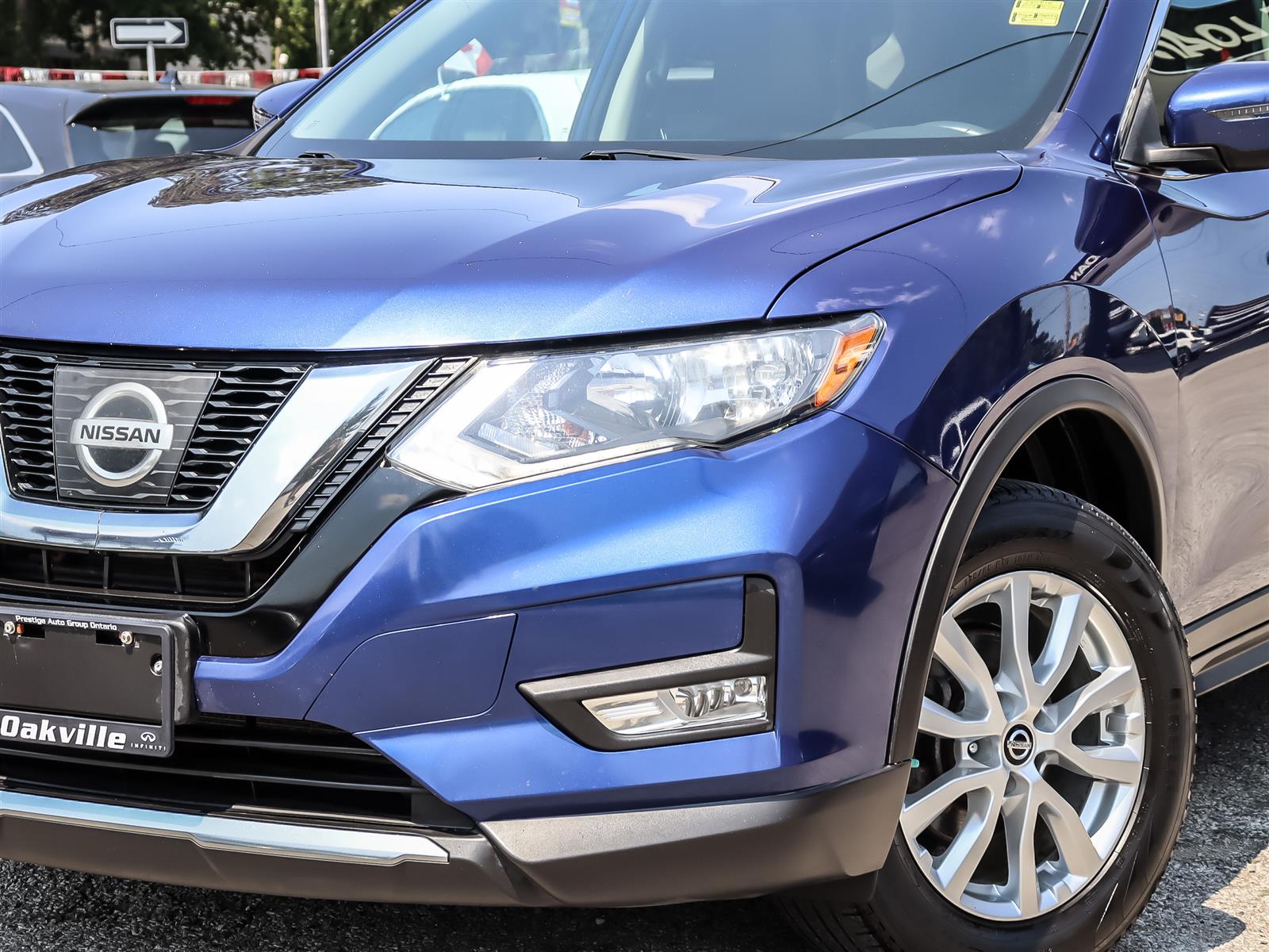 used 2017 Nissan Rogue car