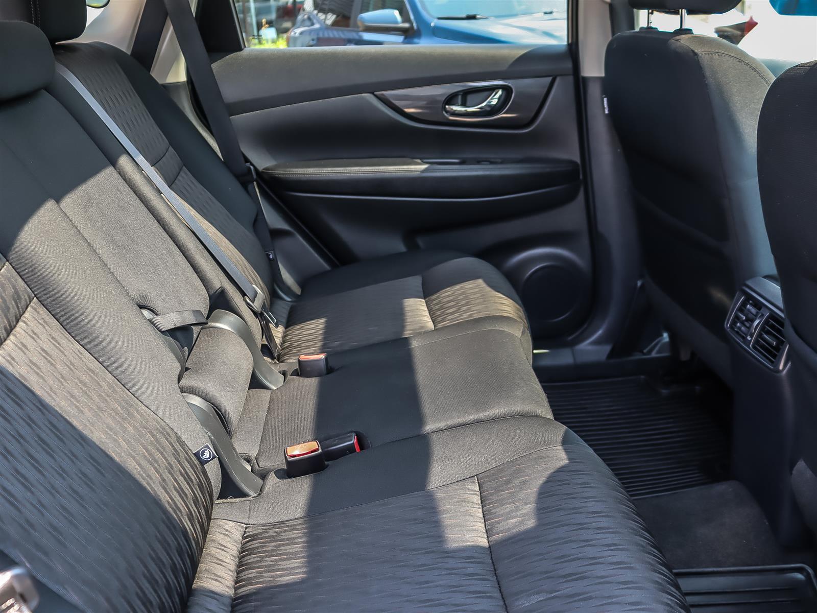 used 2017 Nissan Rogue car