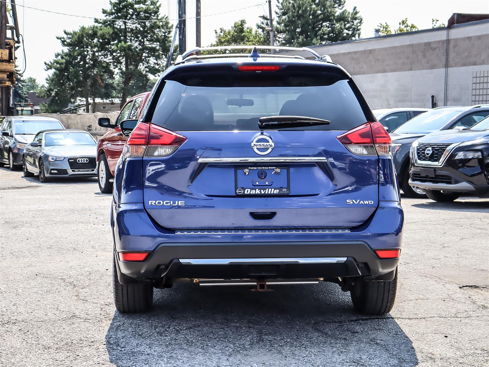 used 2017 Nissan Rogue car