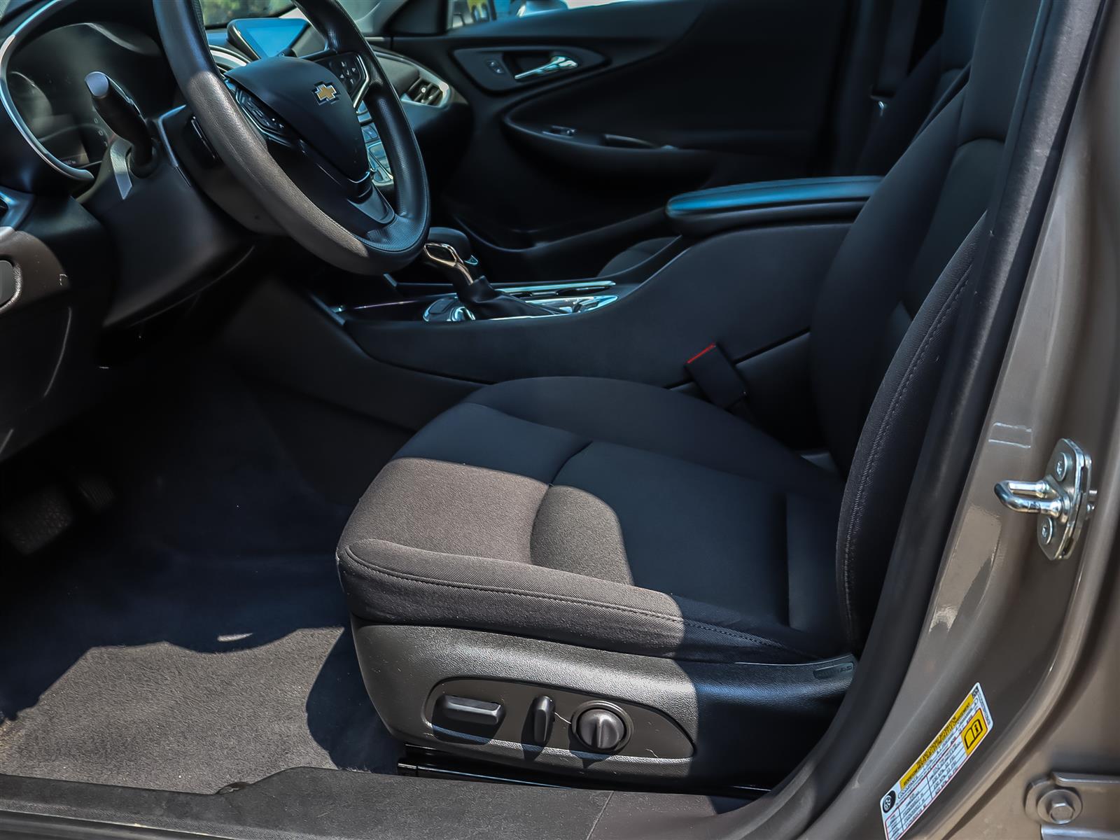 used 2023 Chevrolet Malibu car