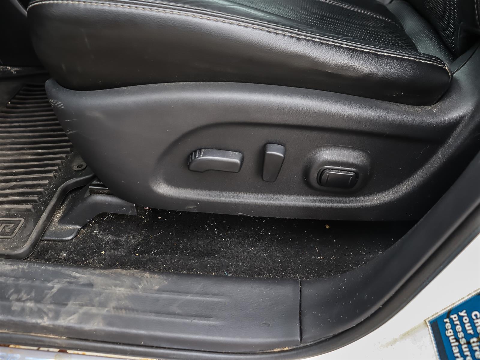 used 2014 Nissan Pathfinder car