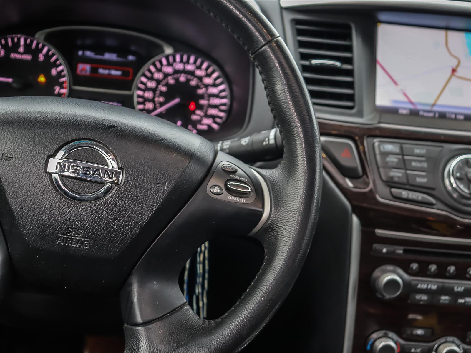 used 2014 Nissan Pathfinder car