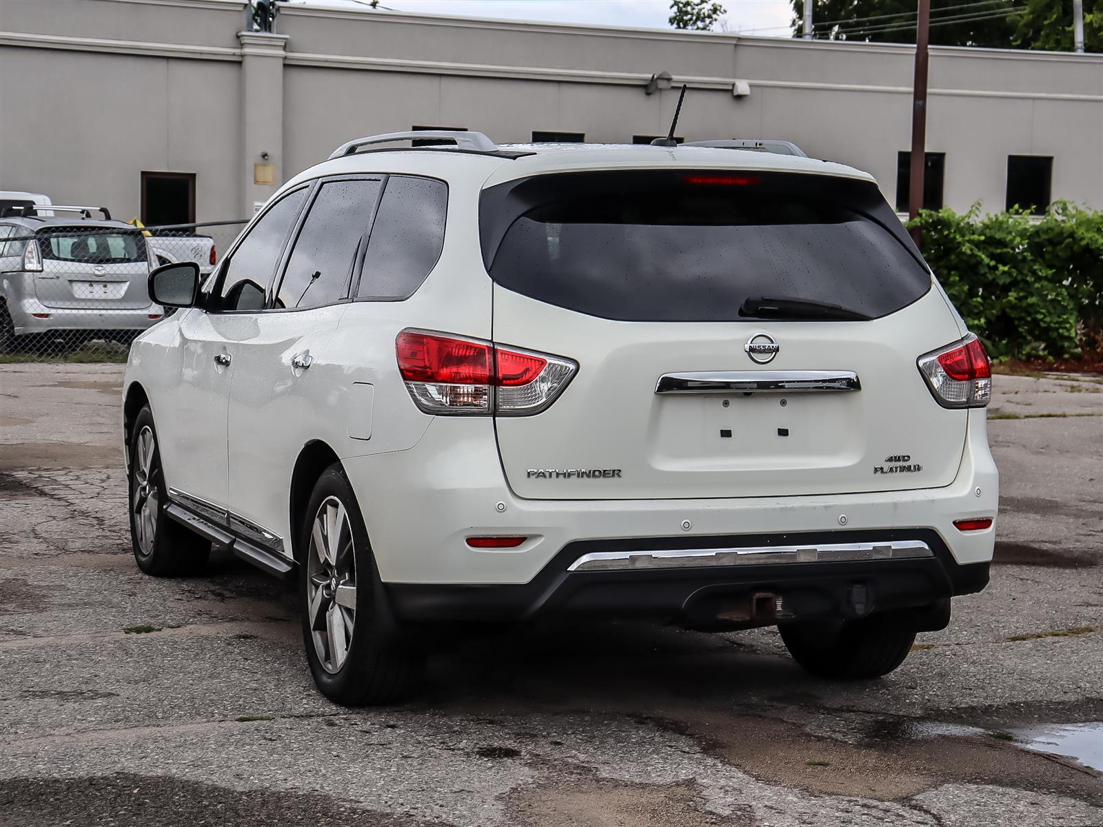 used 2014 Nissan Pathfinder car