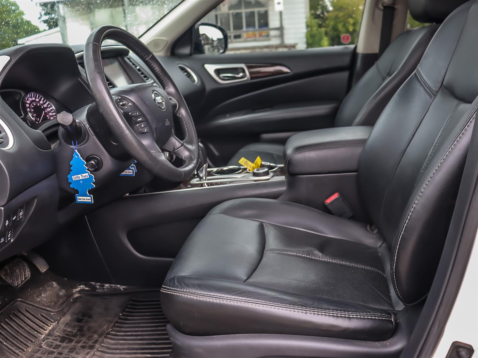 used 2014 Nissan Pathfinder car