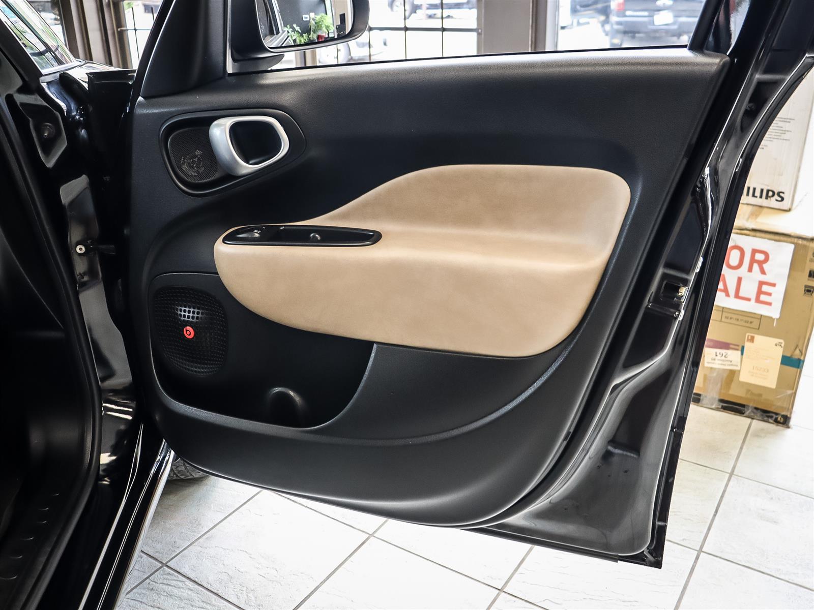used 2014 FIAT 500L car