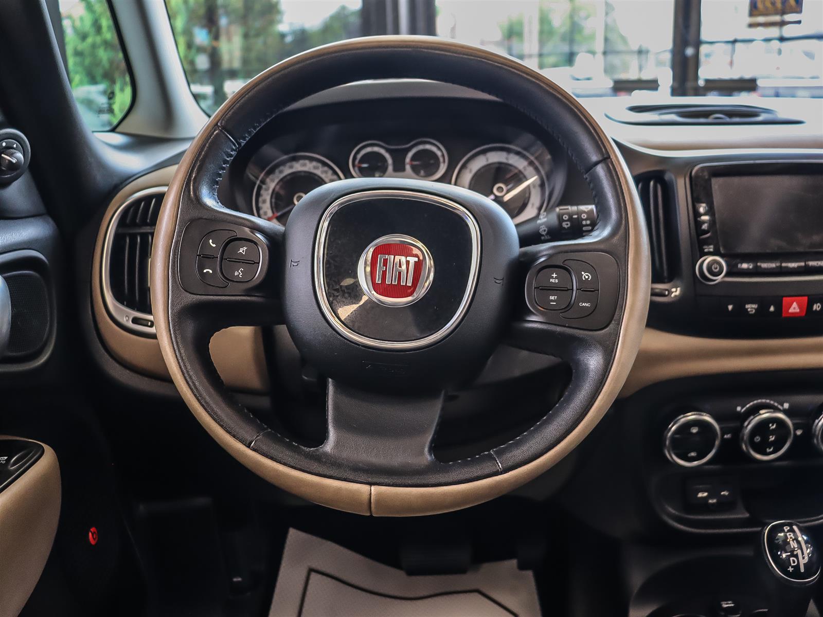 used 2014 FIAT 500L car
